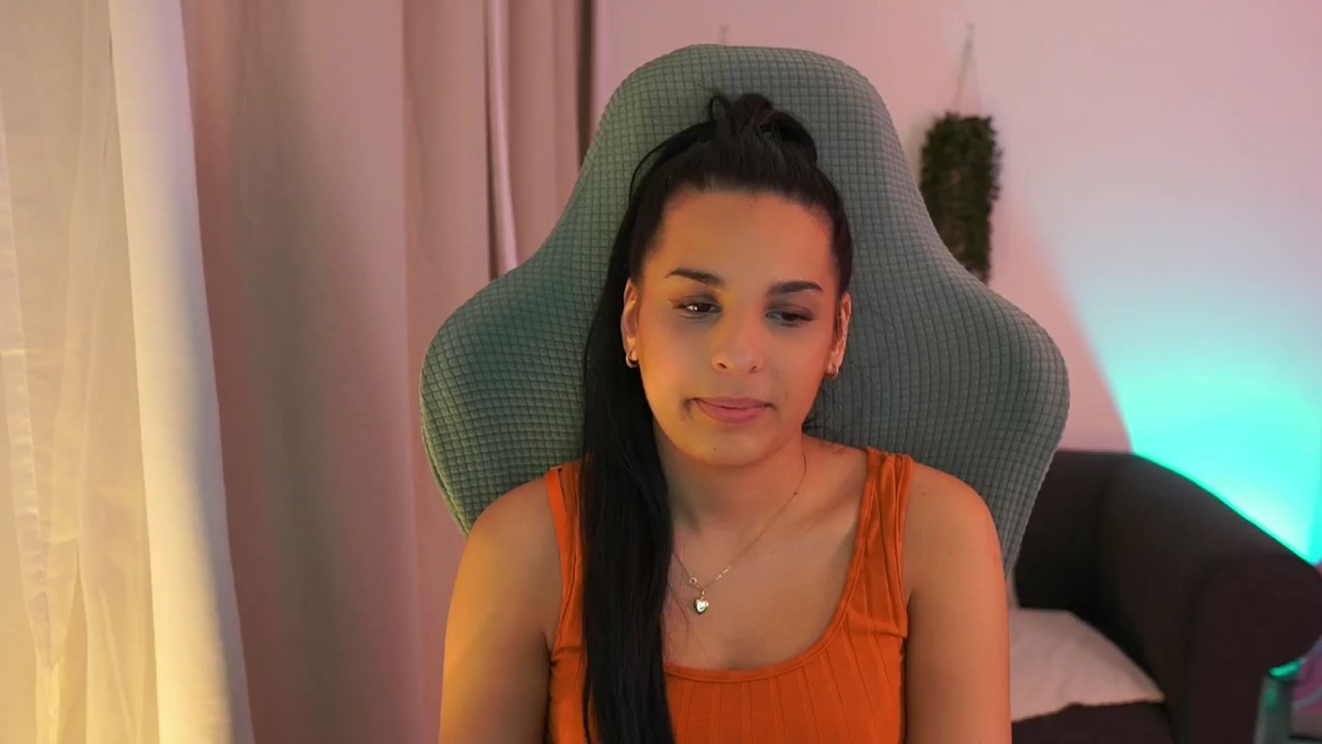 Gallery image thumbnail from Mila_denver's myfreecams stream on, 01/30/2025, 10:43 image 3 of 20