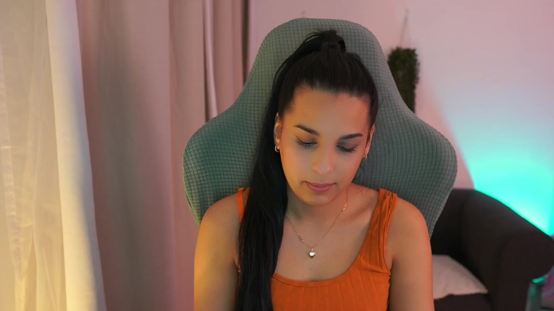 Gallery image thumbnail from Mila_denver's myfreecams stream on, 01/30/2025, 10:43 image 9 of 20