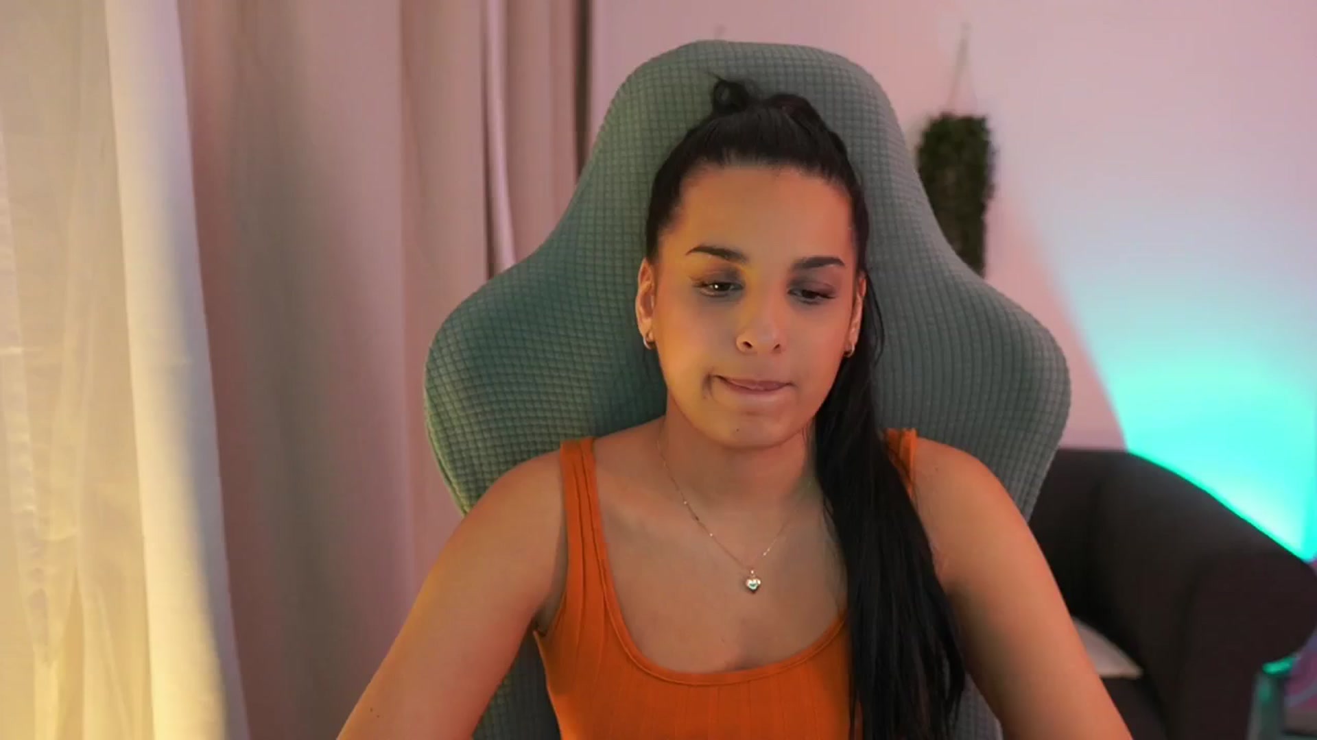 Gallery image thumbnail from Mila_denver's myfreecams stream on, 01/30/2025, 14:14 image 10 of 20