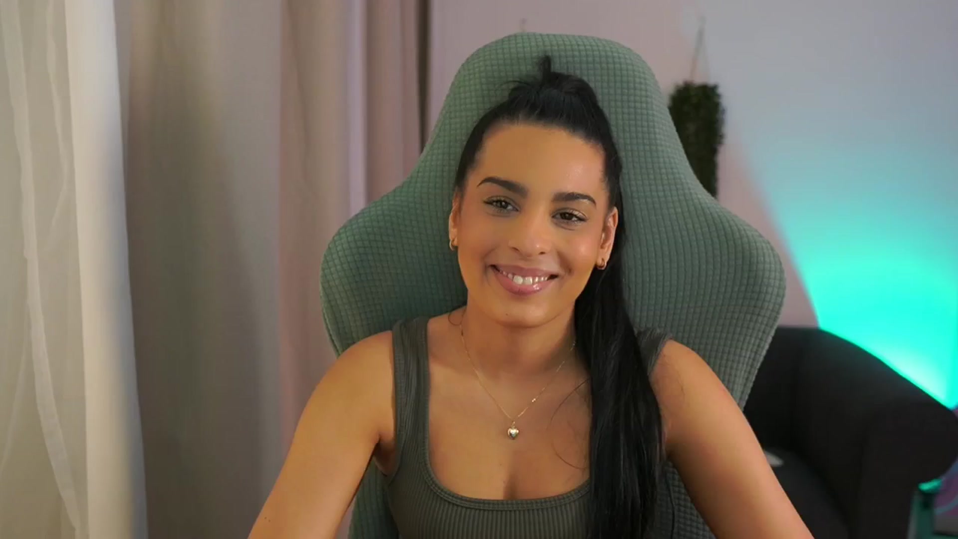 Gallery image thumbnail from Mila_denver's myfreecams stream on, 01/31/2025, 11:28 image 1 of 20