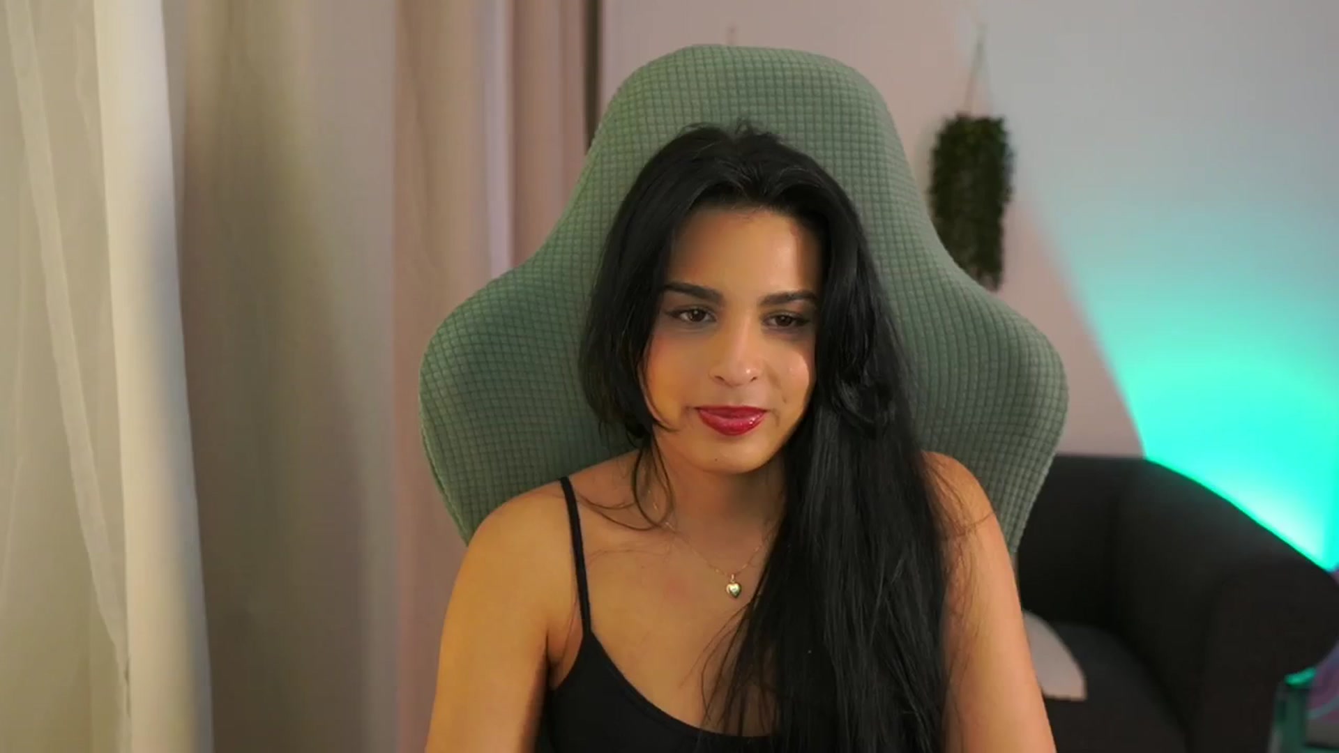 Gallery image thumbnail from Mila_denver's myfreecams stream on, 02/03/2025, 13:54 image 15 of 20