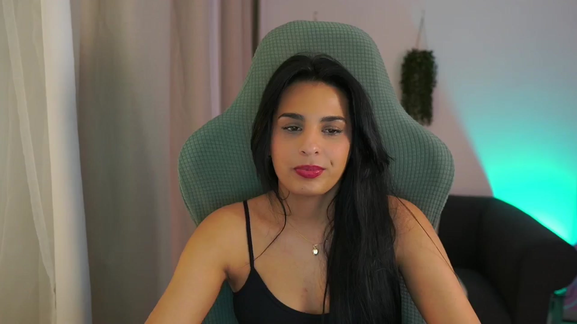 Gallery image thumbnail from Mila_denver's myfreecams stream on, 02/03/2025, 13:54 image 19 of 20