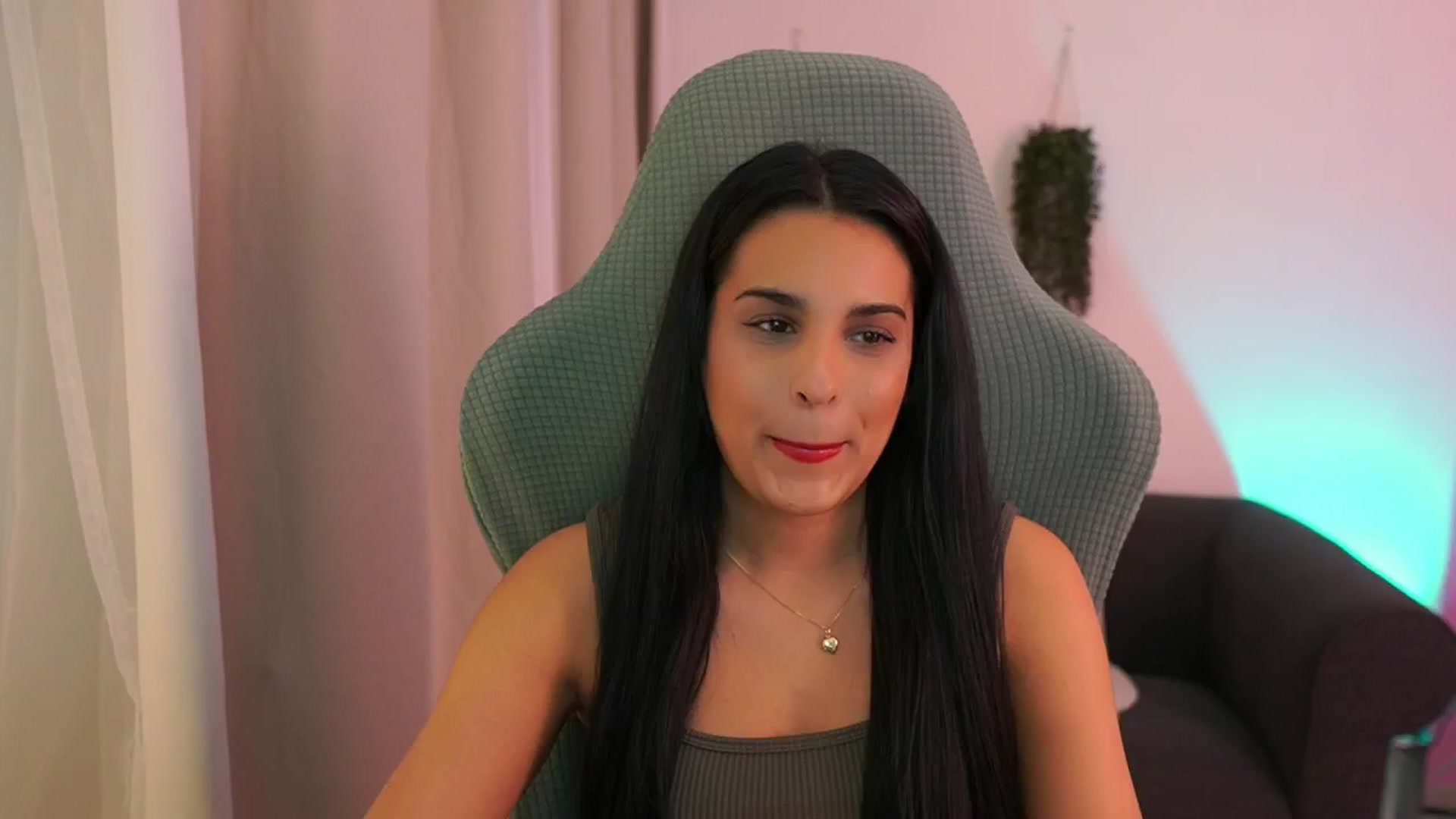 Gallery image thumbnail from Mila_denver's myfreecams stream on, 02/04/2025, 11:45 image 11 of 20
