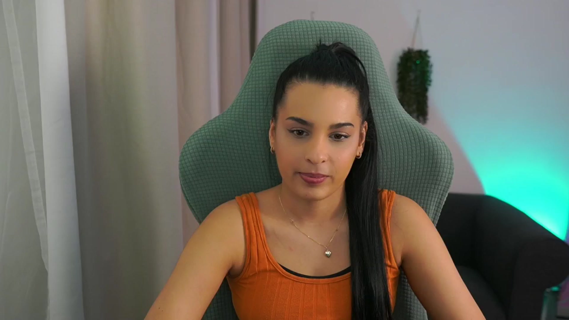 Gallery image thumbnail from Mila_denver's myfreecams stream on, 02/06/2025, 13:21 image 5 of 20