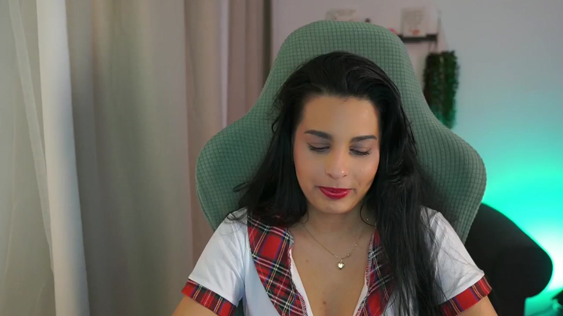 Gallery image thumbnail from Mila_denver's myfreecams stream on, 02/09/2025, 17:39 image 16 of 20