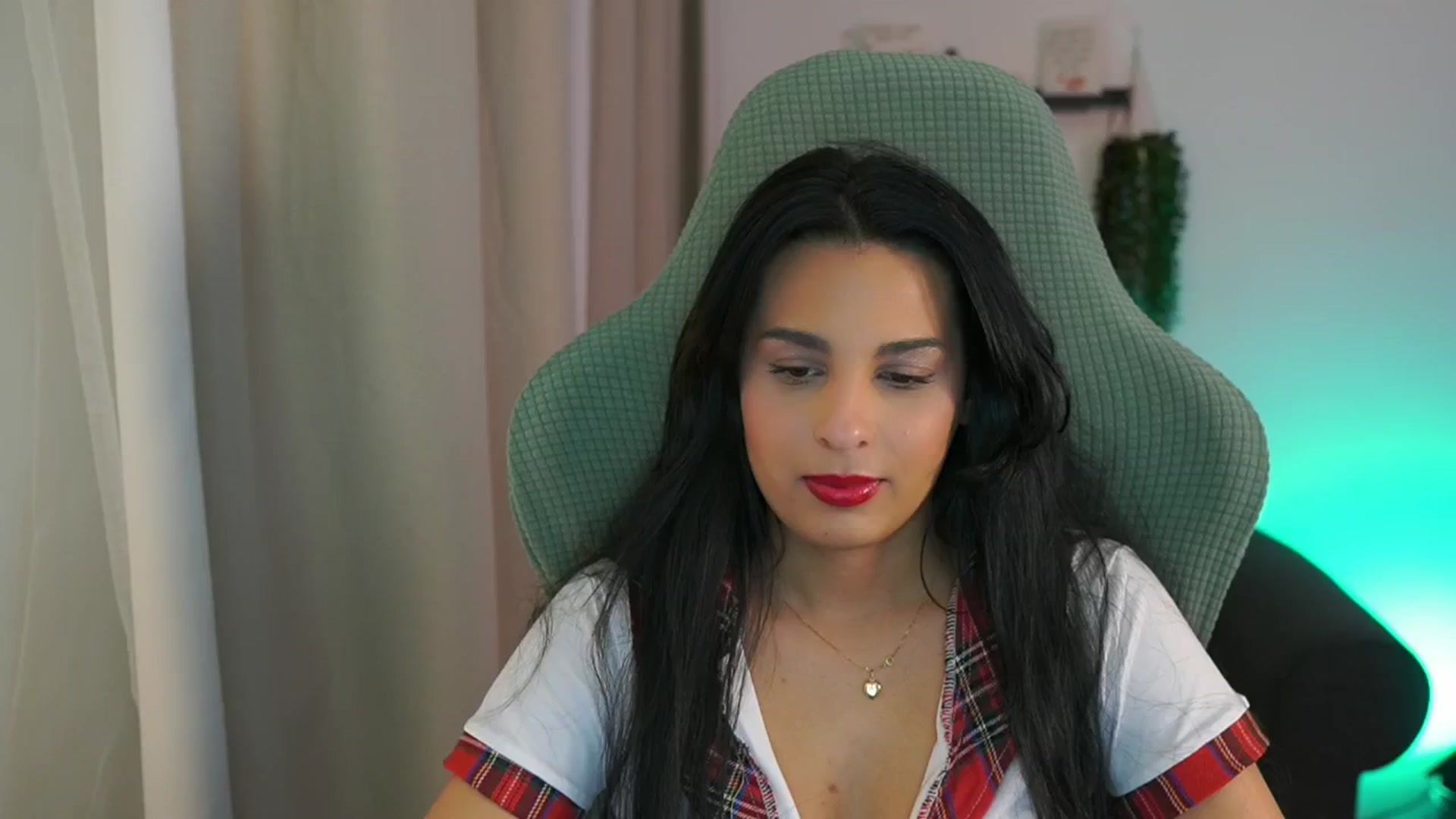 Gallery image thumbnail from Mila_denver's myfreecams stream on, 02/09/2025, 17:39 image 18 of 20