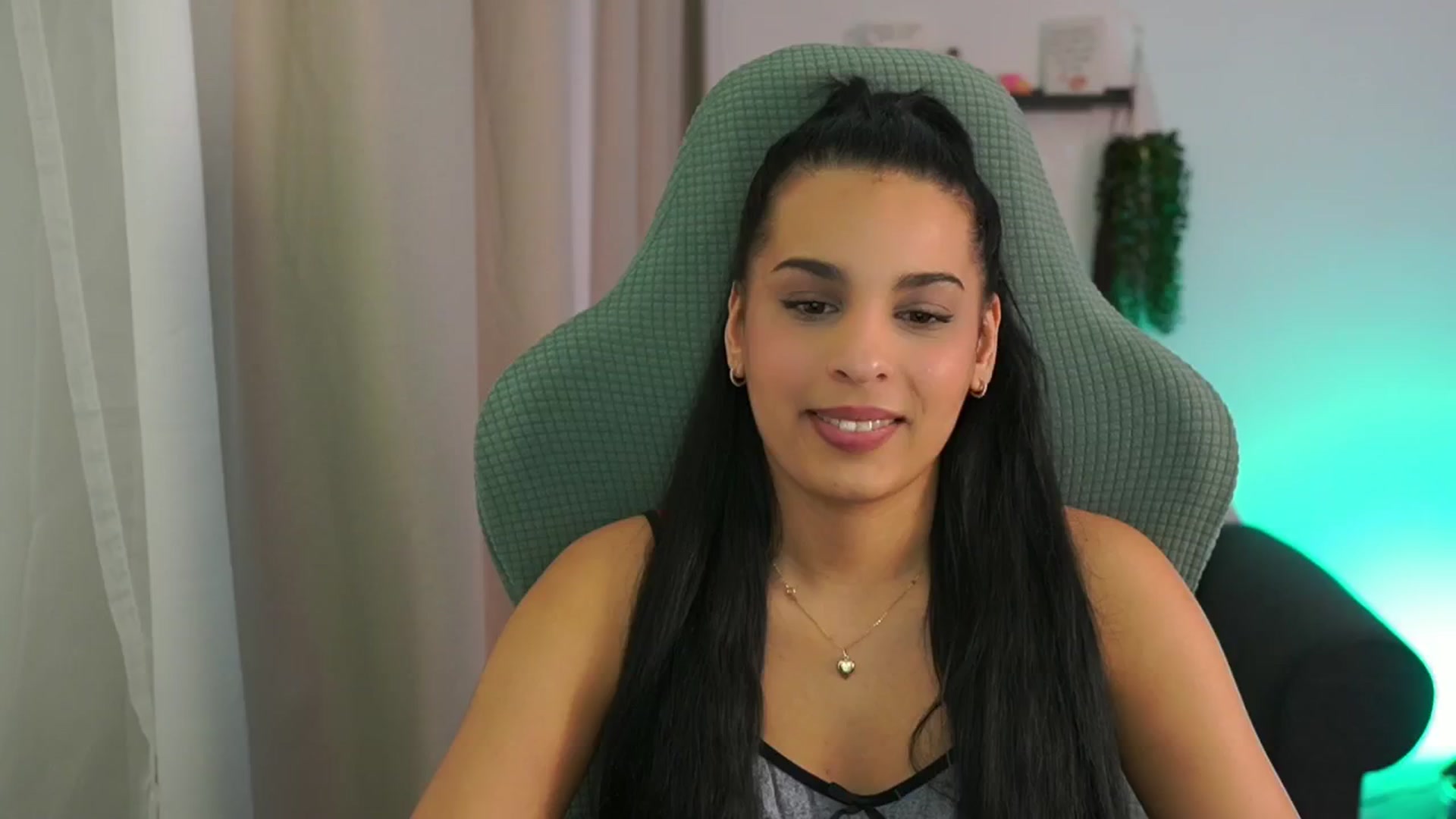 Gallery image thumbnail from Mila_denver's myfreecams stream on, 02/10/2025, 10:34 image 8 of 20