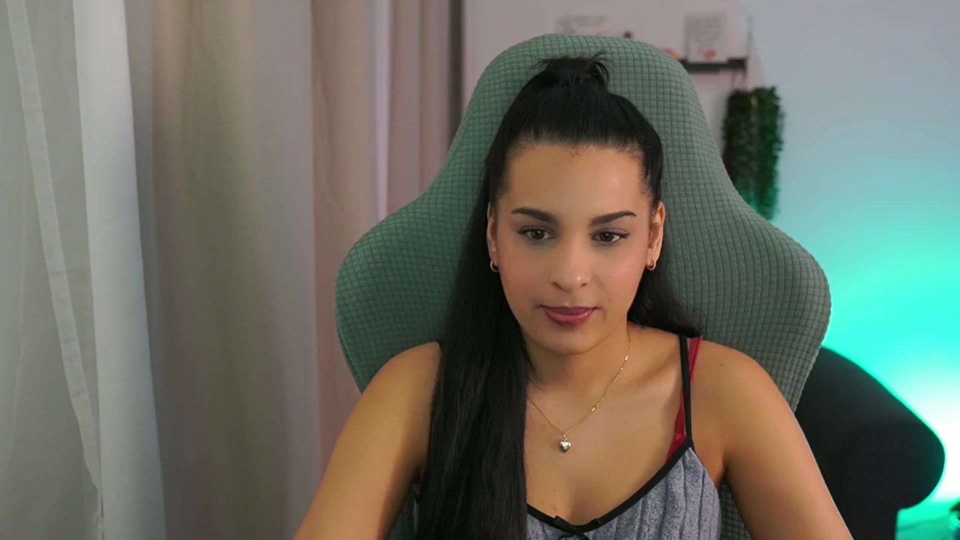 Gallery image thumbnail from Mila_denver's myfreecams stream on, 02/10/2025, 10:34 image 2 of 20