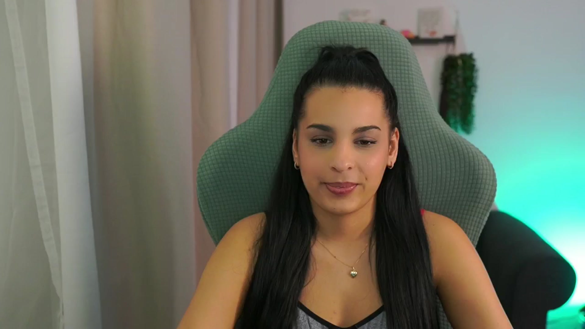 Gallery image thumbnail from Mila_denver's myfreecams stream on, 02/10/2025, 10:34 image 18 of 20
