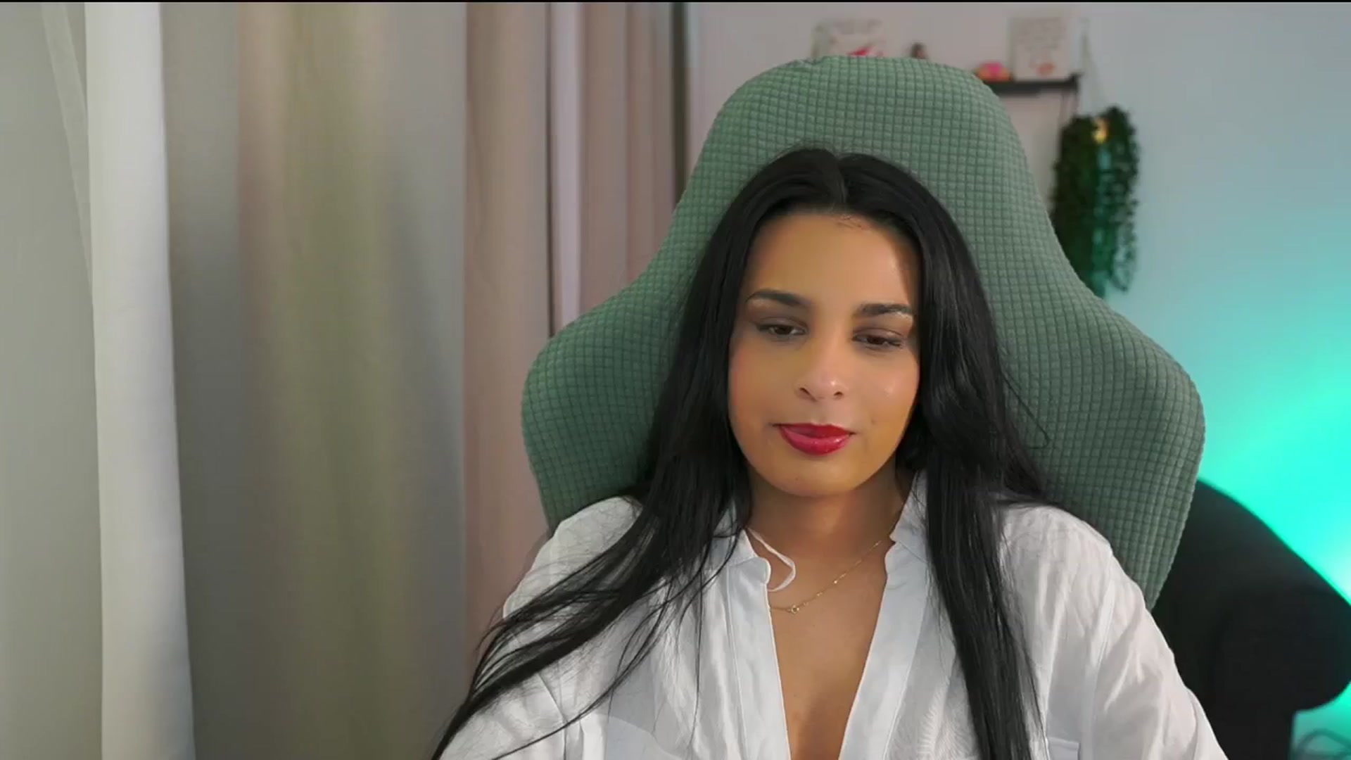 Gallery image thumbnail from Mila_denver's myfreecams stream on, 02/20/2025, 14:42 image 6 of 20