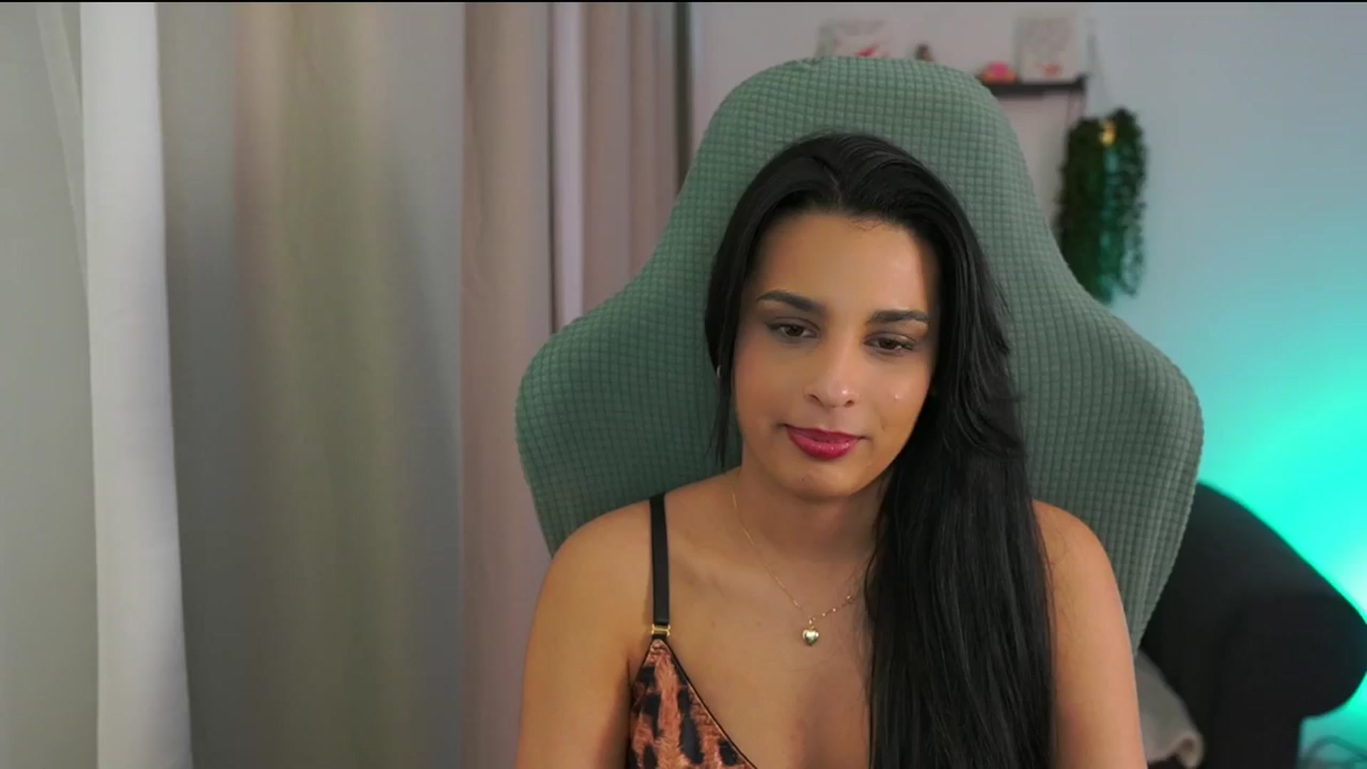 Gallery image thumbnail from Mila_denver's myfreecams stream on, 02/20/2025, 17:13 image 11 of 20