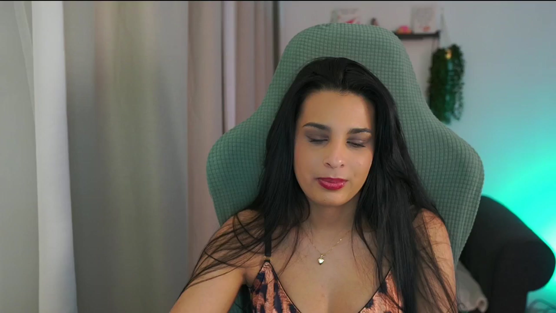 Gallery image thumbnail from Mila_denver's myfreecams stream on, 02/20/2025, 17:13 image 1 of 20