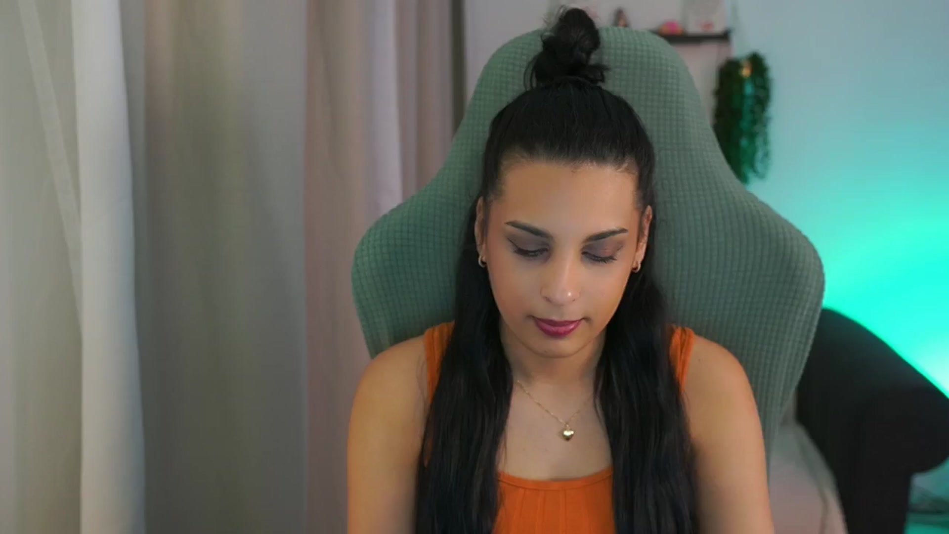Gallery image thumbnail from Mila_denver's myfreecams stream on, 02/27/2025, 13:16 image 10 of 20