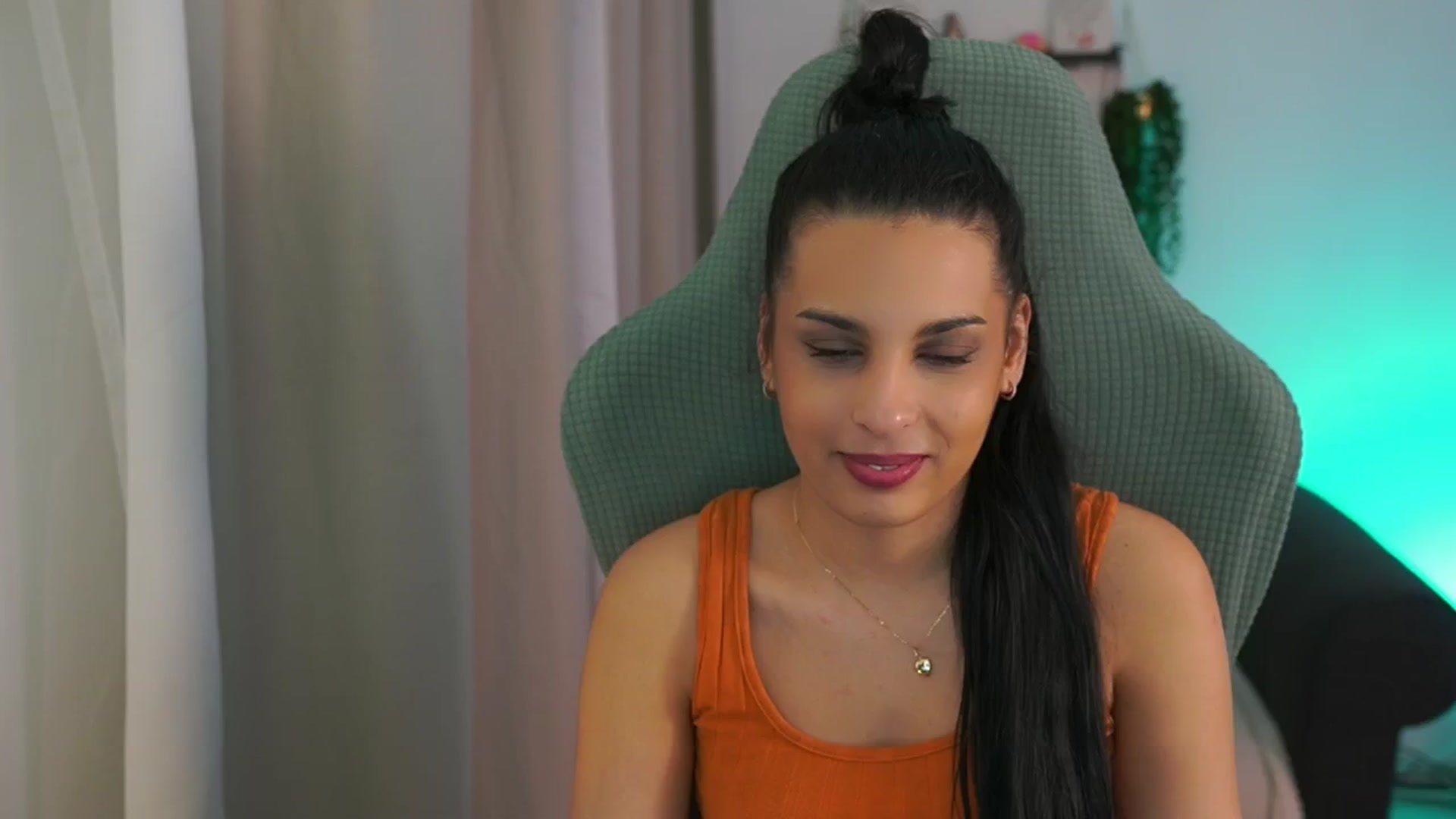 Gallery image thumbnail from Mila_denver's myfreecams stream on, 02/27/2025, 13:16 image 2 of 20