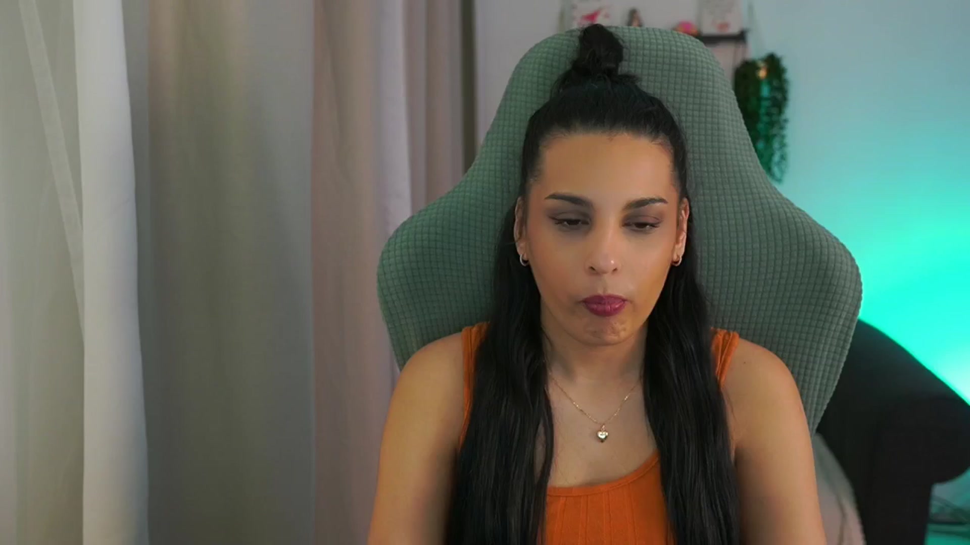 Gallery image thumbnail from Mila_denver's myfreecams stream on, 02/27/2025, 13:16 image 5 of 20