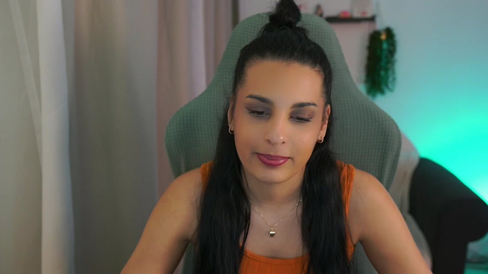 Gallery image thumbnail from Mila_denver's myfreecams stream on, 02/27/2025, 16:04 image 1 of 20
