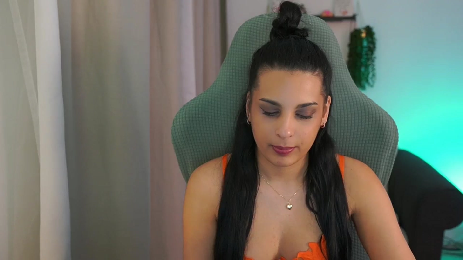 Gallery image thumbnail from Mila_denver's myfreecams stream on, 02/27/2025, 16:04 image 20 of 20