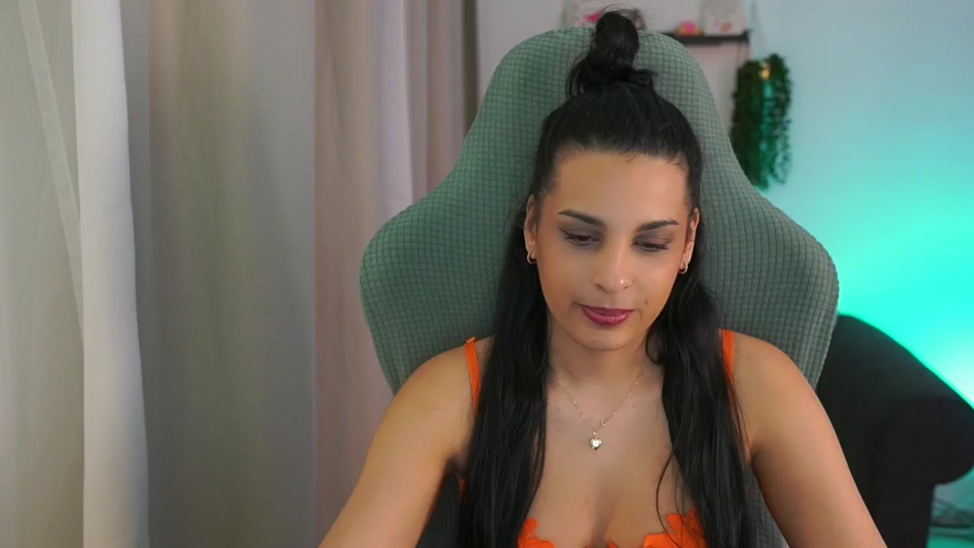 Gallery image thumbnail from Mila_denver's myfreecams stream on, 02/27/2025, 16:04 image 5 of 20