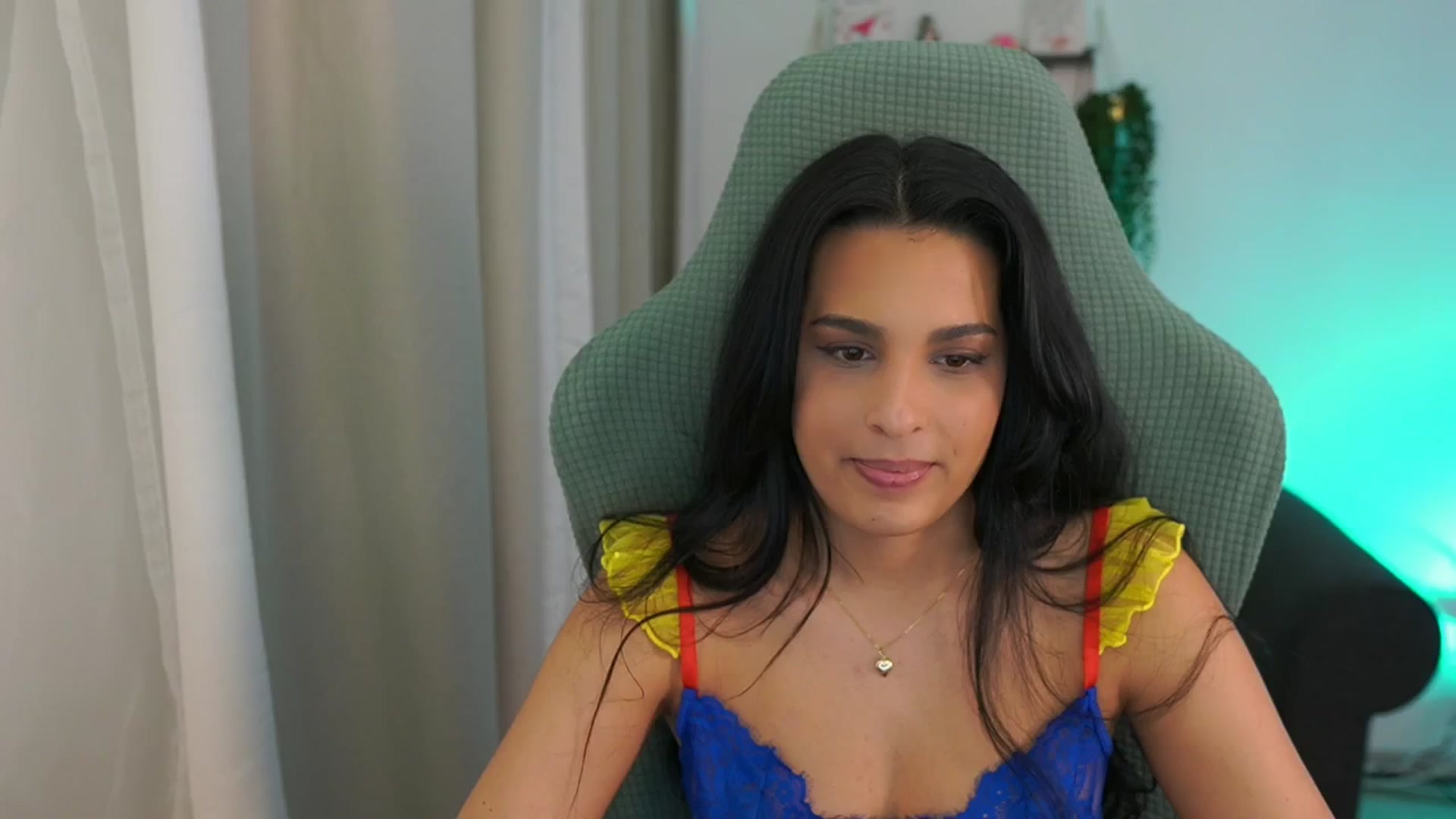 Gallery image thumbnail from Mila_denver's myfreecams stream on, 03/02/2025, 18:32 image 5 of 20