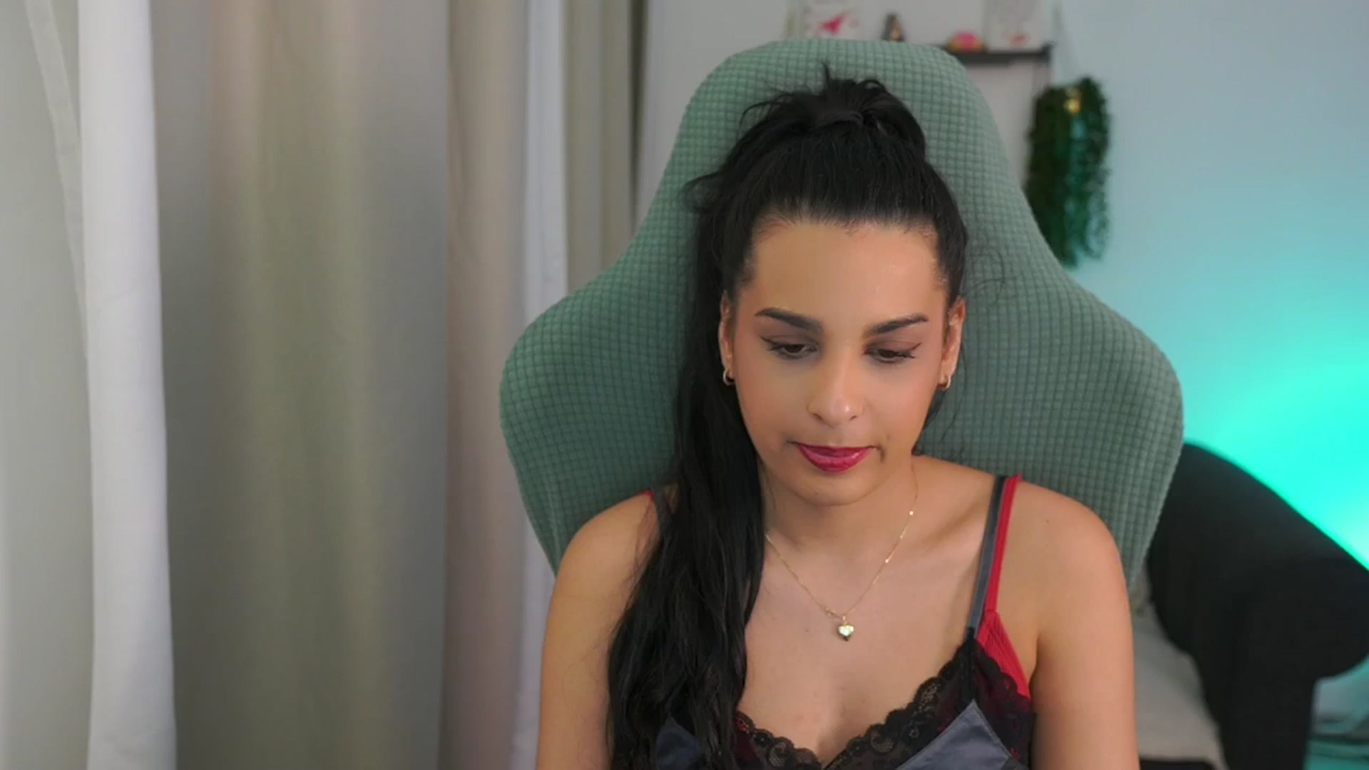 Gallery image thumbnail from Mila_denver's myfreecams stream on, 03/05/2025, 13:10 image 13 of 20