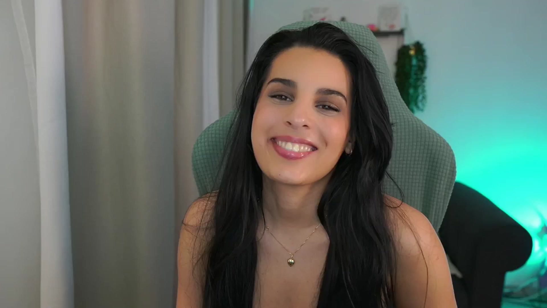 Gallery image thumbnail from Mila_denver's myfreecams stream on, 03/09/2025, 15:21 image 14 of 20