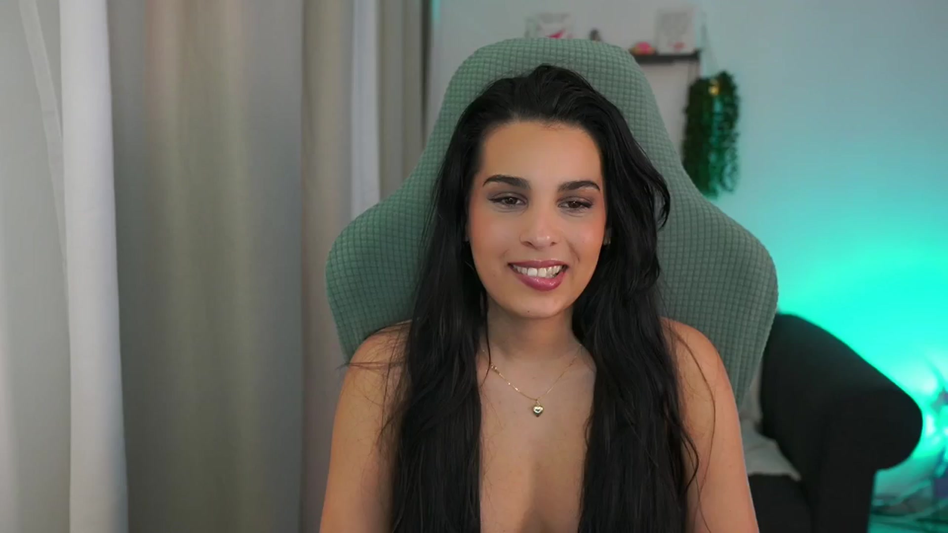 Gallery image thumbnail from Mila_denver's myfreecams stream on, 03/09/2025, 15:21 image 12 of 20