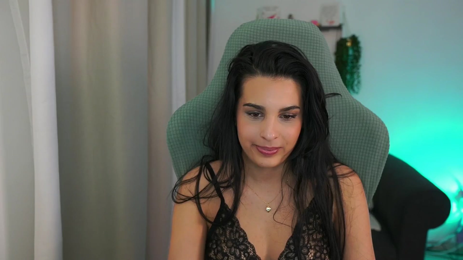 Gallery image thumbnail from Mila_denver's myfreecams stream on, 03/09/2025, 18:59 image 10 of 20