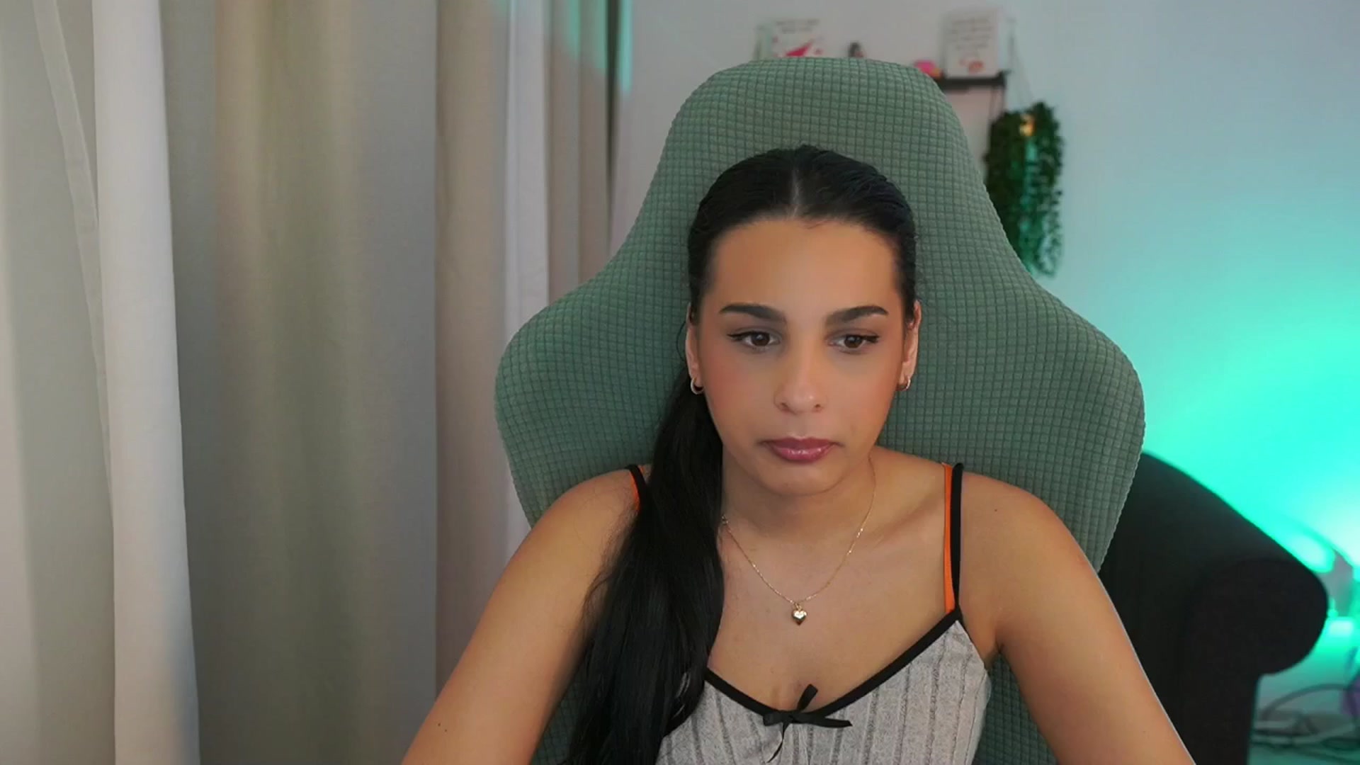 Gallery image thumbnail from Mila_denver's myfreecams stream on, 03/11/2025, 13:29 image 7 of 20