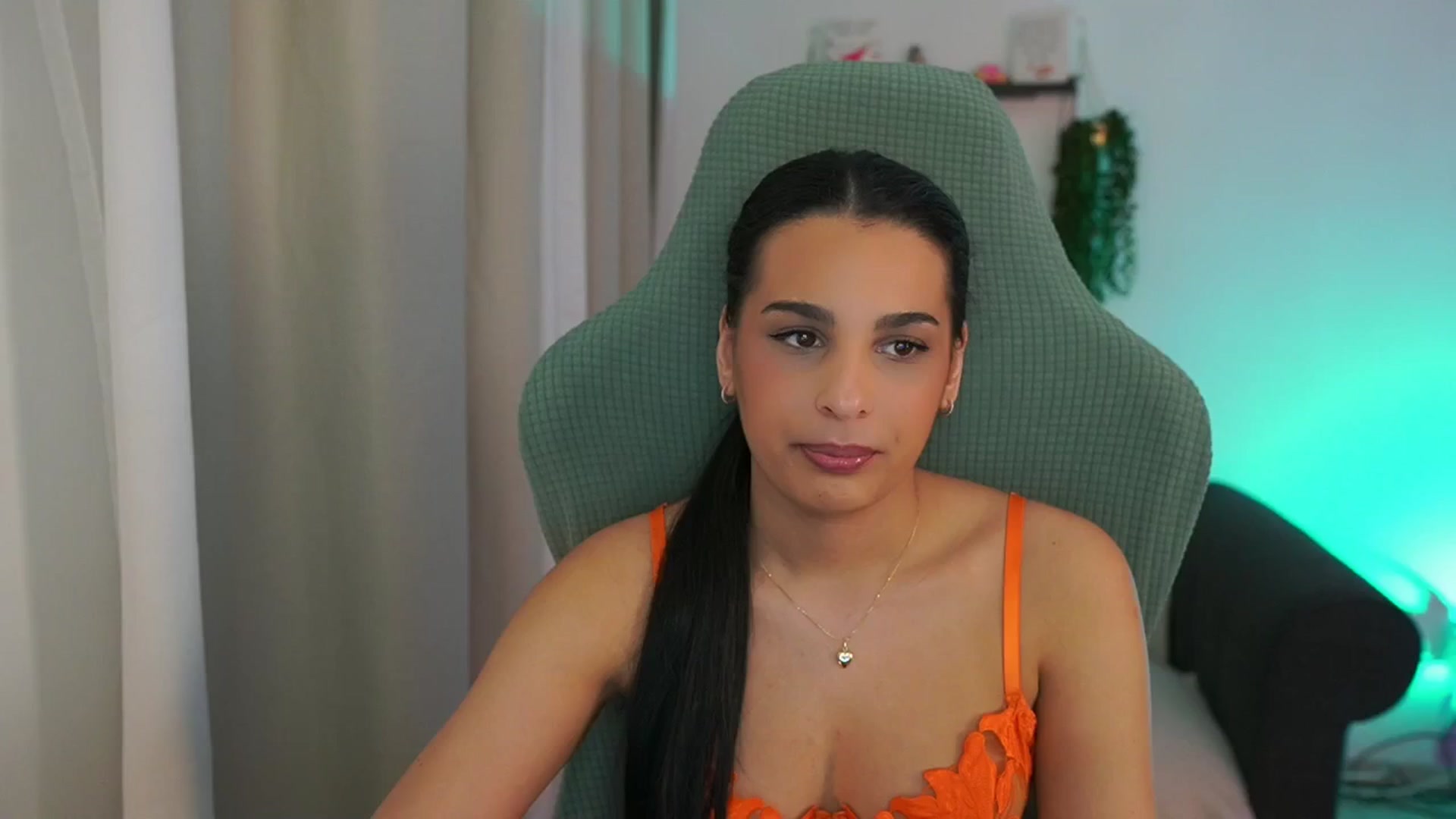 Gallery image thumbnail from Mila_denver's myfreecams stream on, 03/11/2025, 13:29 image 3 of 20