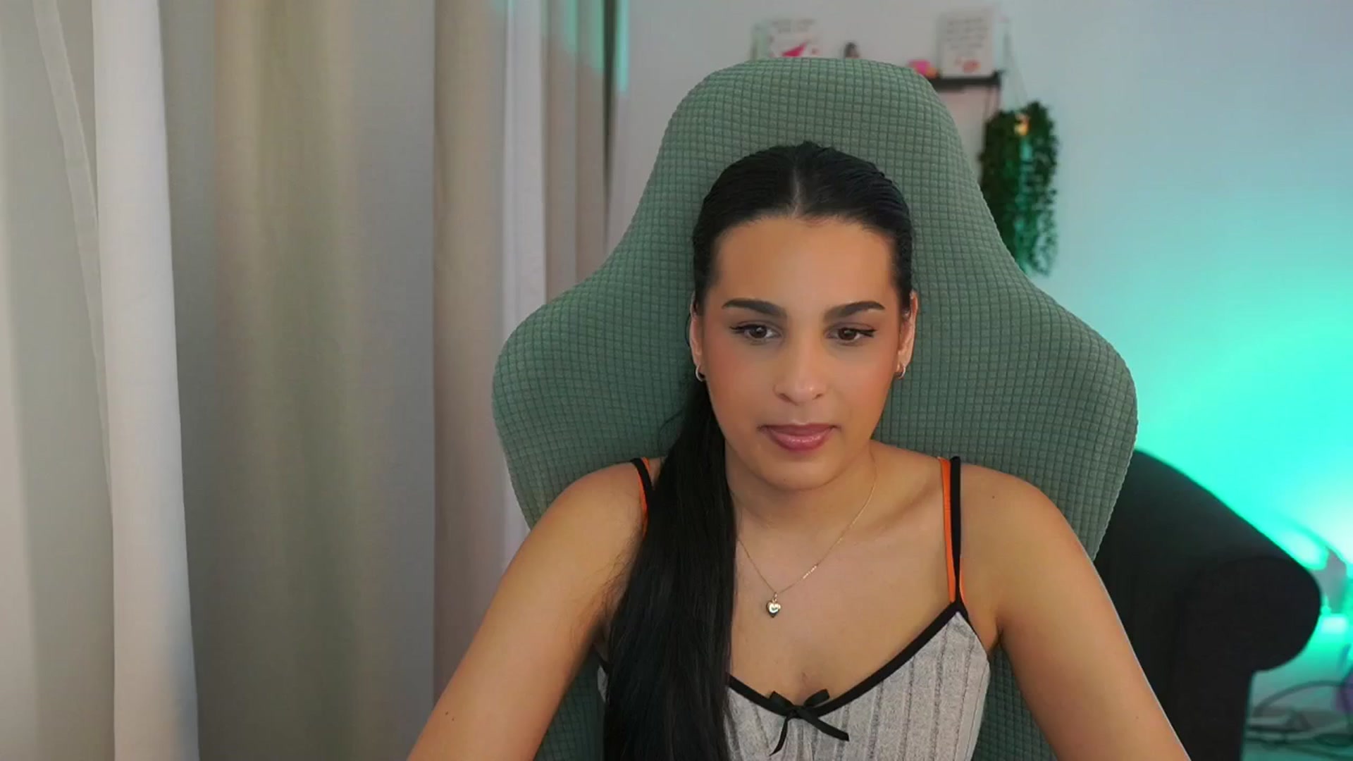 Gallery image thumbnail from Mila_denver's myfreecams stream on, 03/11/2025, 13:29 image 8 of 20