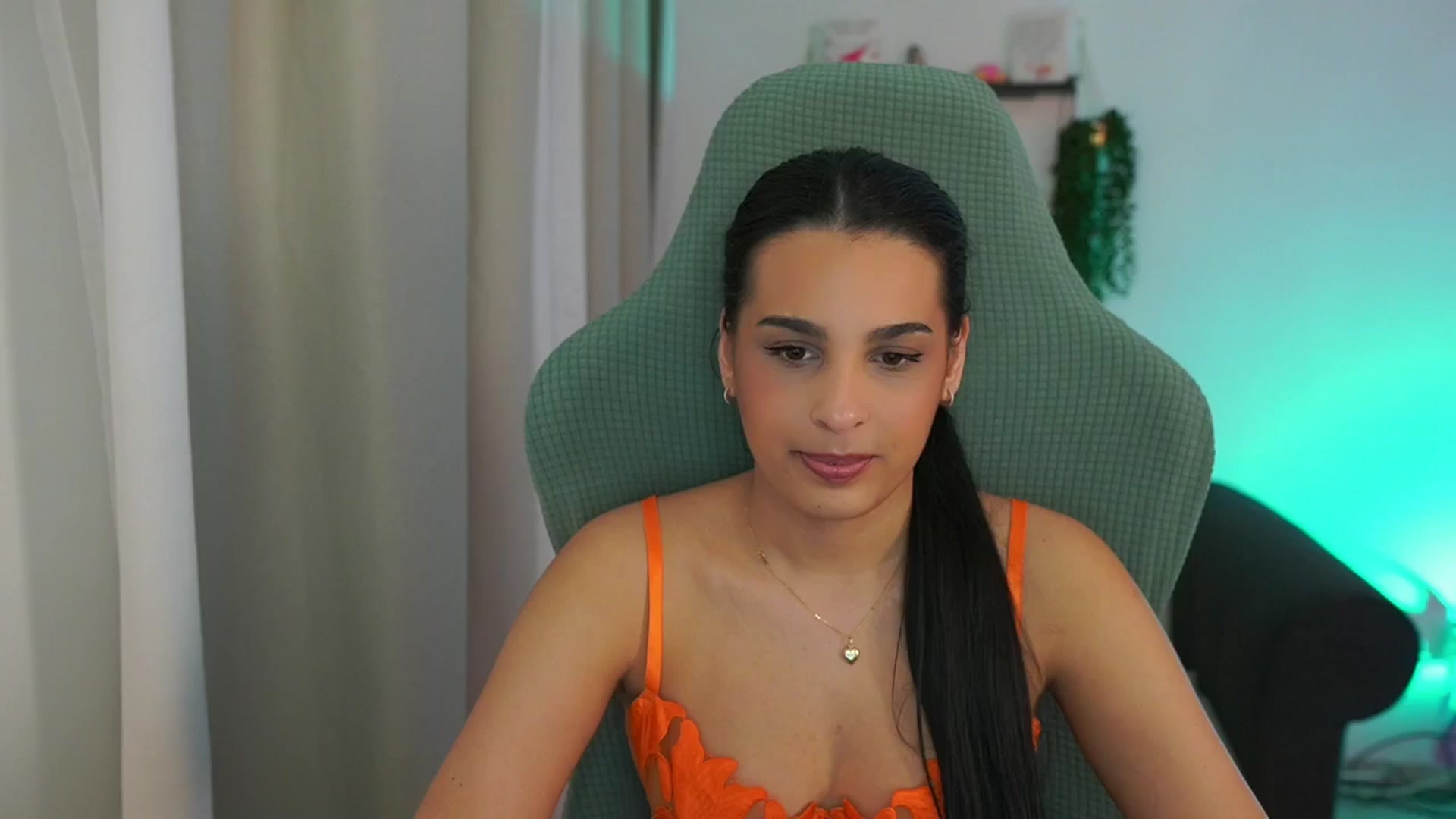 Gallery image thumbnail from Mila_denver's myfreecams stream on, 03/11/2025, 14:05 image 19 of 20