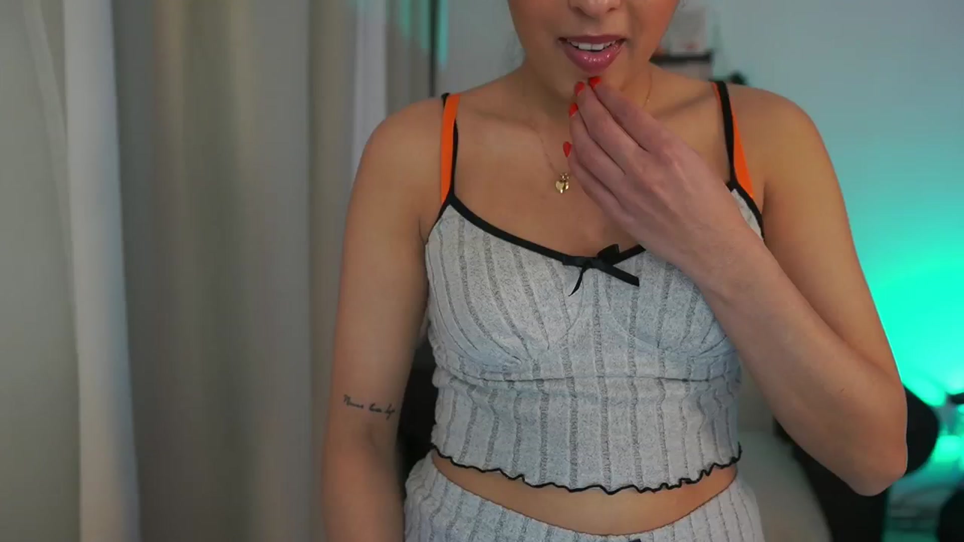 Gallery image thumbnail from Mila_denver's myfreecams stream on, 03/11/2025, 14:05 image 10 of 20