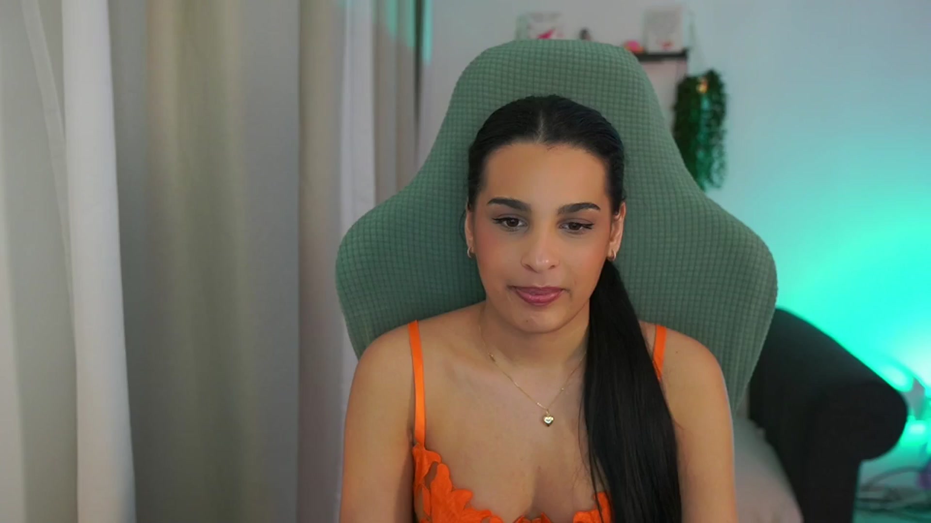Gallery image thumbnail from Mila_denver's myfreecams stream on, 03/11/2025, 14:05 image 18 of 20