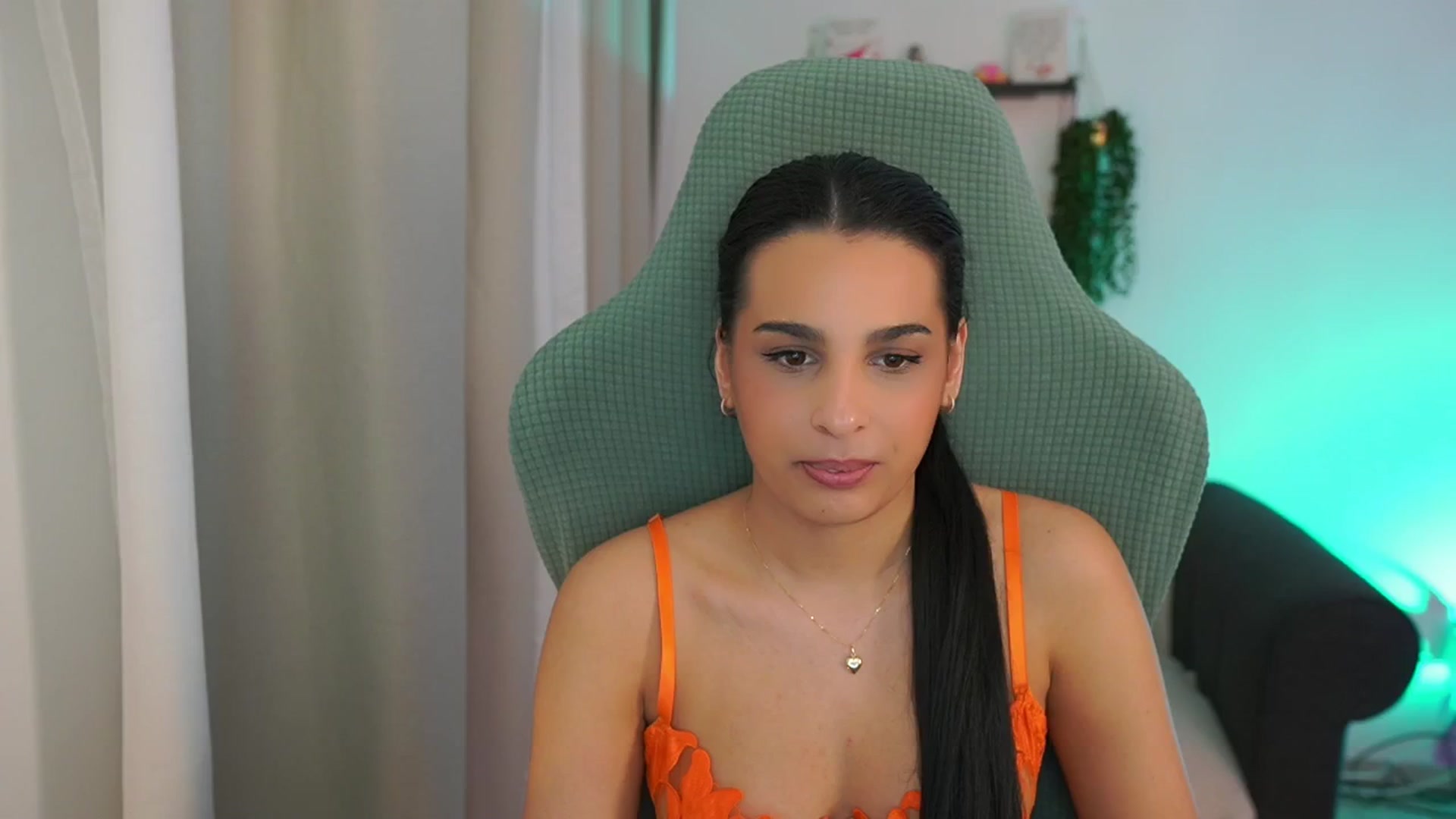 Gallery image thumbnail from Mila_denver's myfreecams stream on, 03/11/2025, 15:30 image 8 of 20