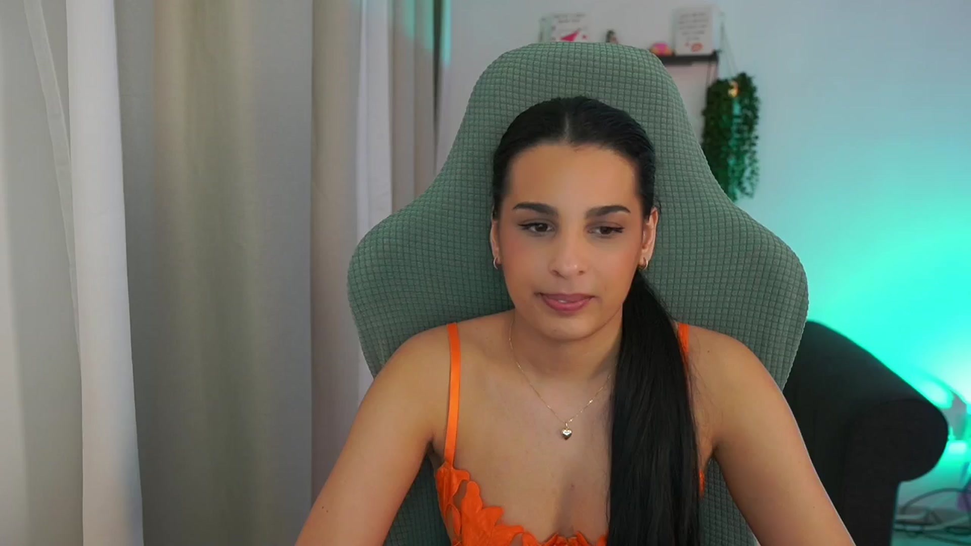 Gallery image thumbnail from Mila_denver's myfreecams stream on, 03/11/2025, 15:30 image 14 of 20