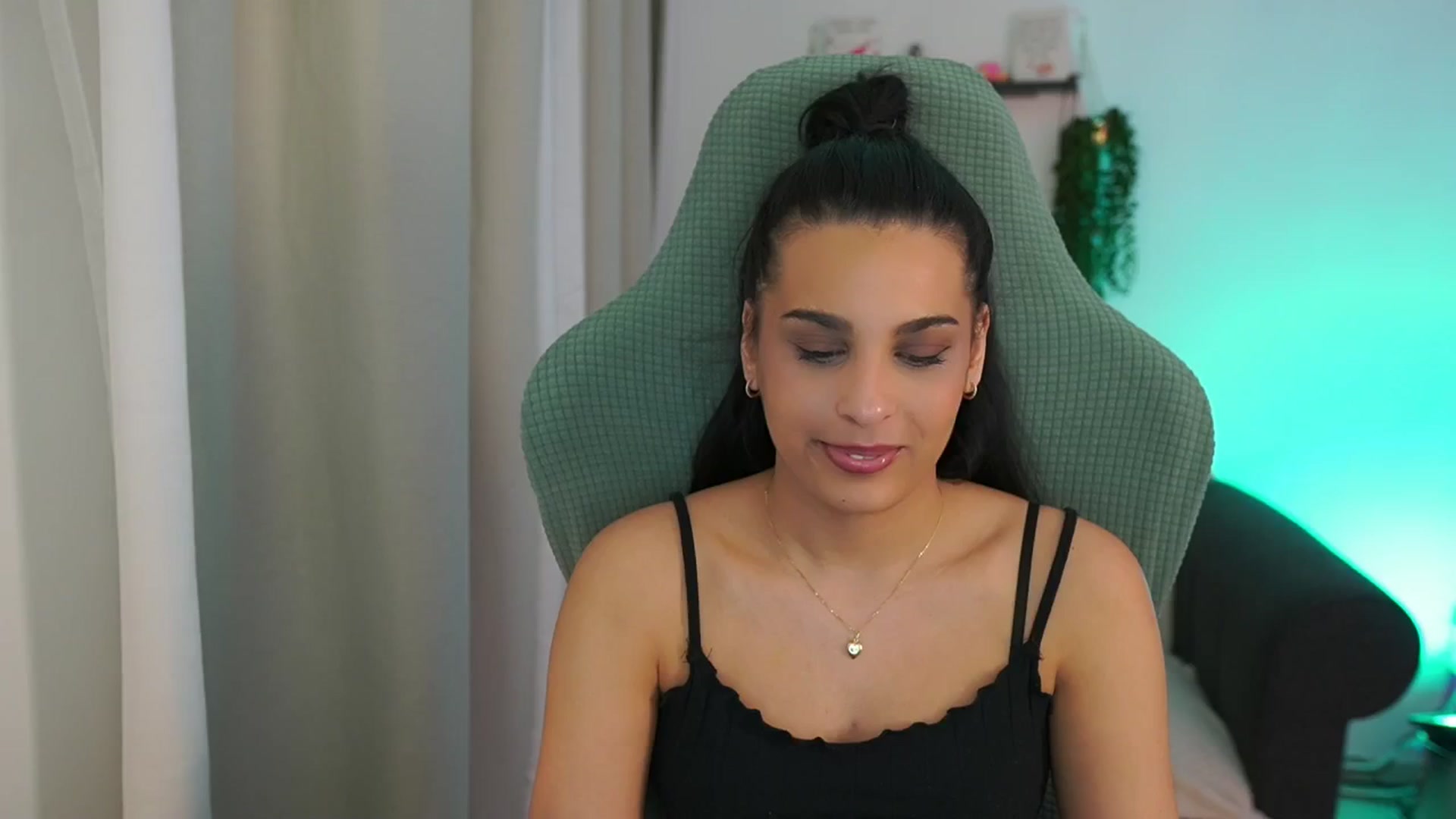 Gallery image thumbnail from Mila_denver's myfreecams stream on, 03/13/2025, 19:04 image 1 of 20