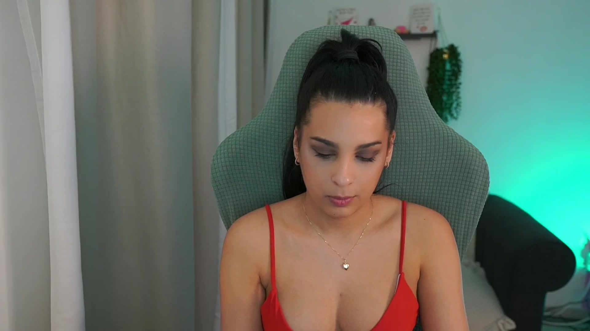 Gallery image thumbnail from Mila_denver's myfreecams stream on, 03/16/2025, 14:25 image 15 of 20