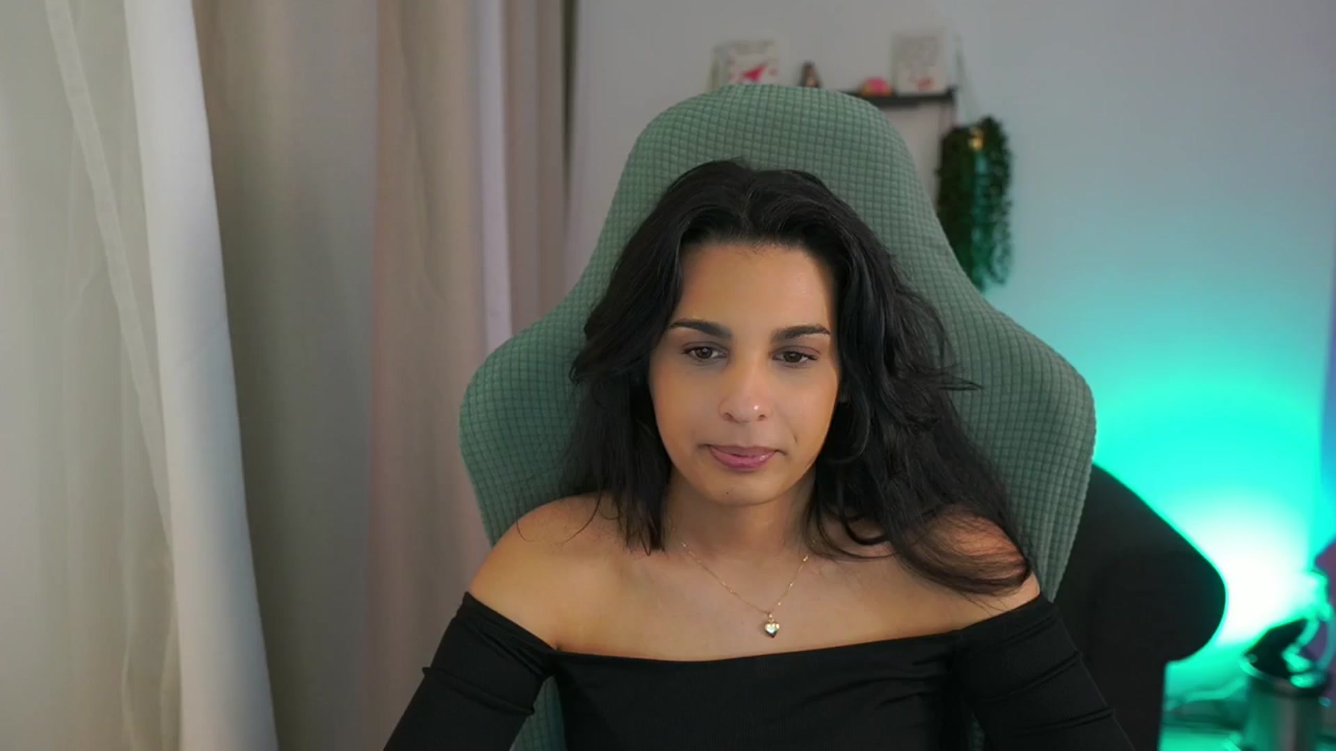 Gallery image thumbnail from Mila_denver's myfreecams stream on, 03/18/2025, 14:07 image 20 of 20