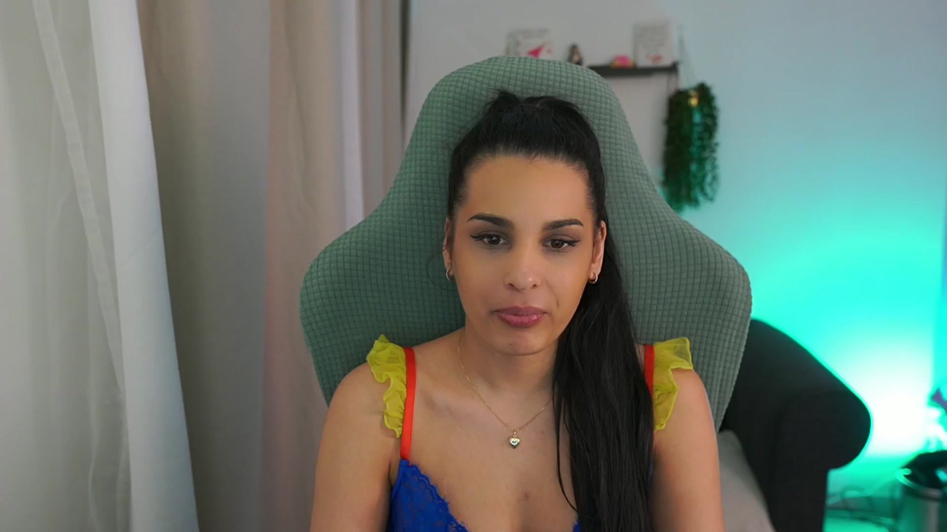 Gallery image thumbnail from Mila_denver's myfreecams stream on, 03/20/2025, 13:17 image 17 of 20