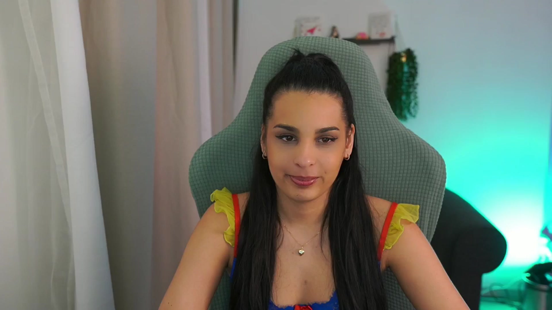 Gallery image thumbnail from Mila_denver's myfreecams stream on, 03/20/2025, 13:17 image 2 of 20