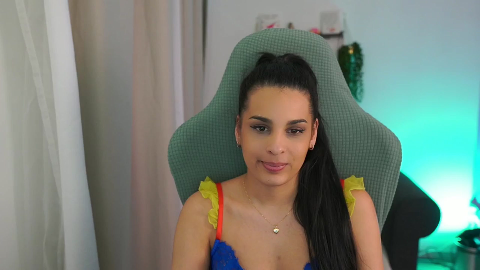 Gallery image thumbnail from Mila_denver's myfreecams stream on, 03/20/2025, 14:12 image 5 of 20