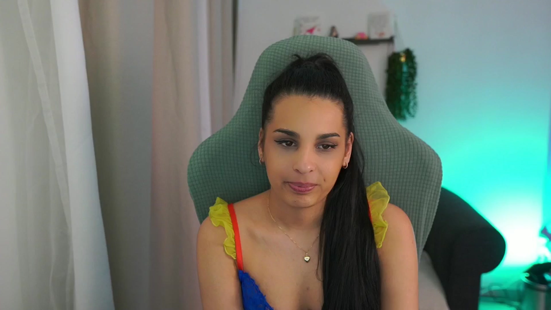 Gallery image thumbnail from Mila_denver's myfreecams stream on, 03/20/2025, 14:12 image 20 of 20