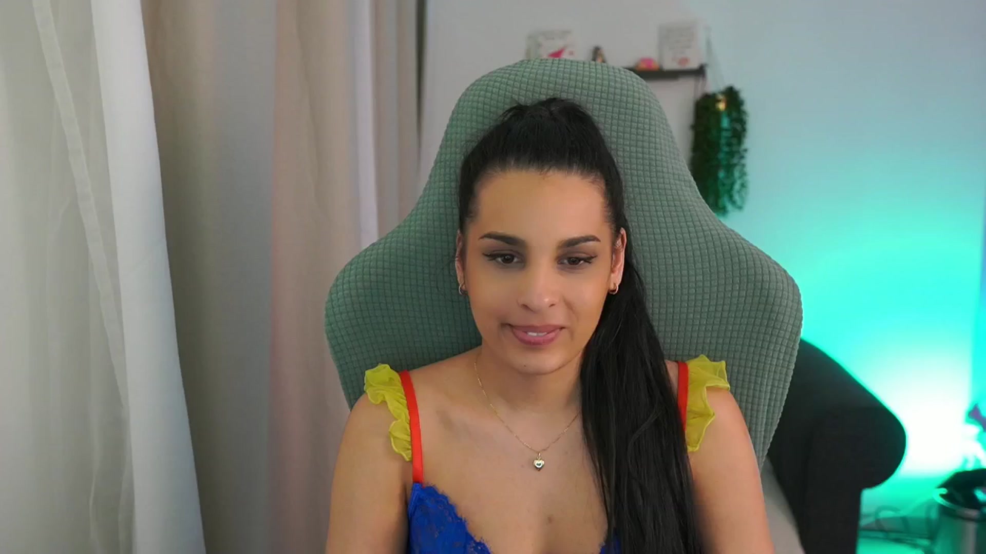 Gallery image thumbnail from Mila_denver's myfreecams stream on, 03/20/2025, 14:12 image 8 of 20