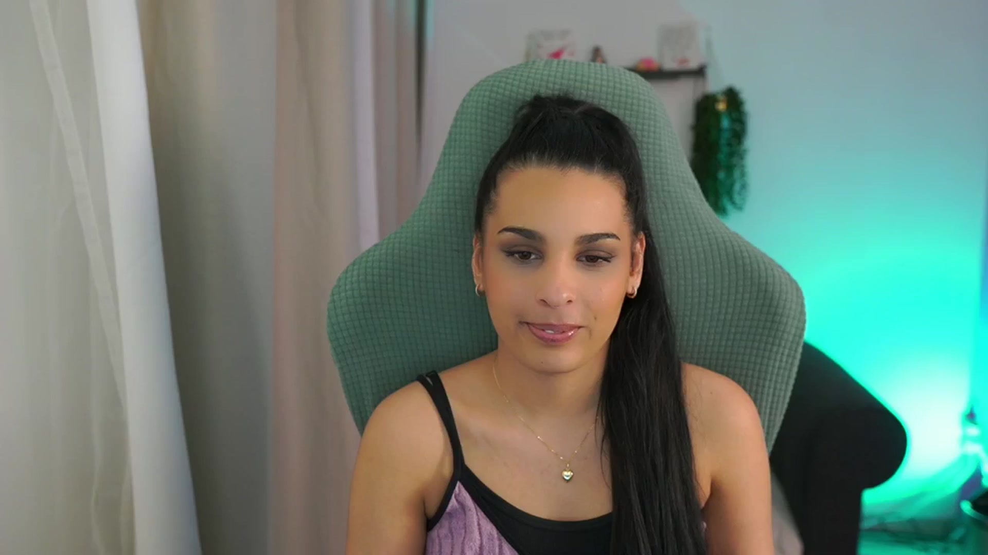 Gallery image thumbnail from Mila_denver's myfreecams stream on, 03/21/2025, 14:06 image 5 of 20