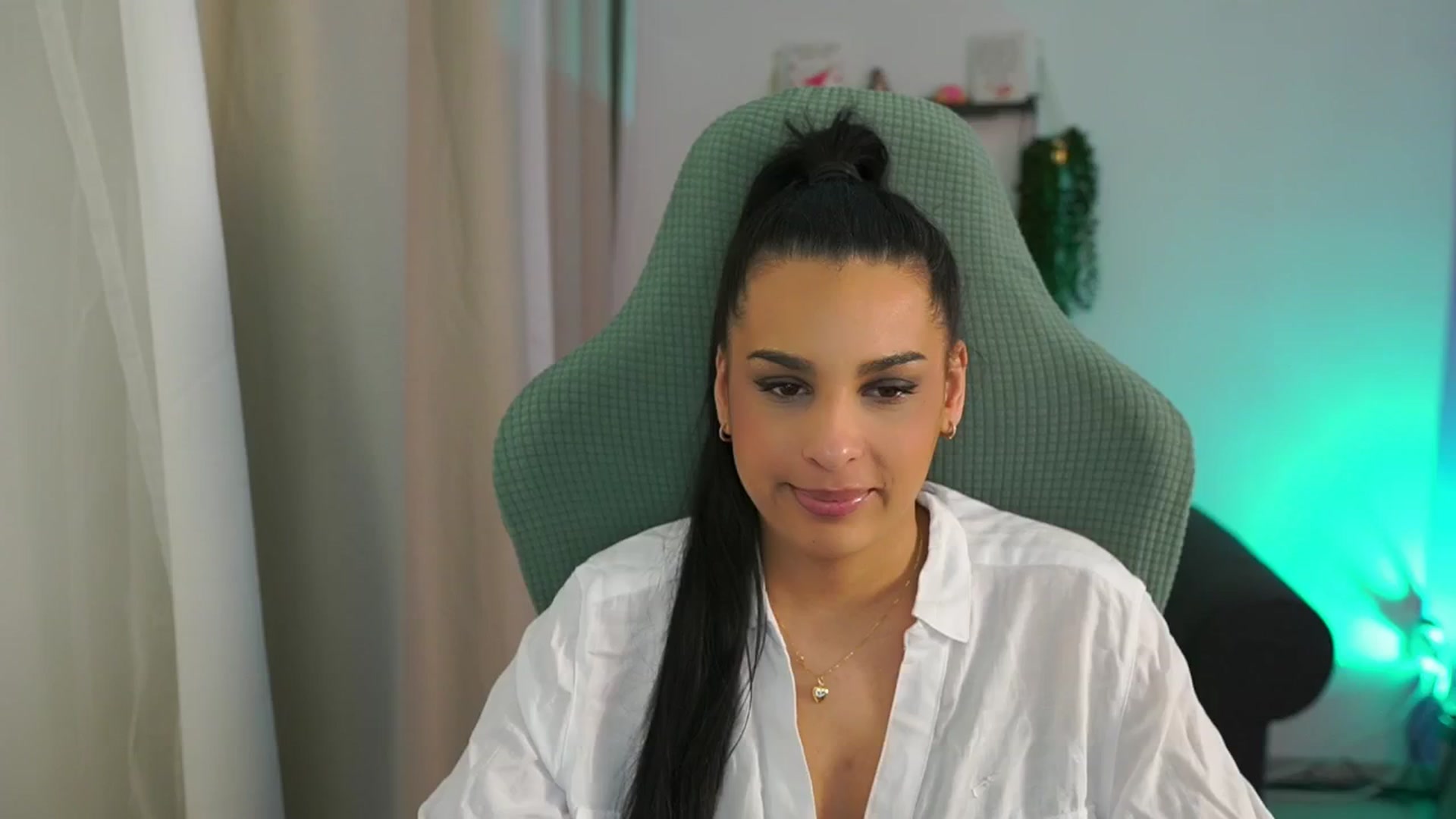 Gallery image thumbnail from Mila_denver's myfreecams stream on, 03/24/2025, 14:27 image 19 of 20