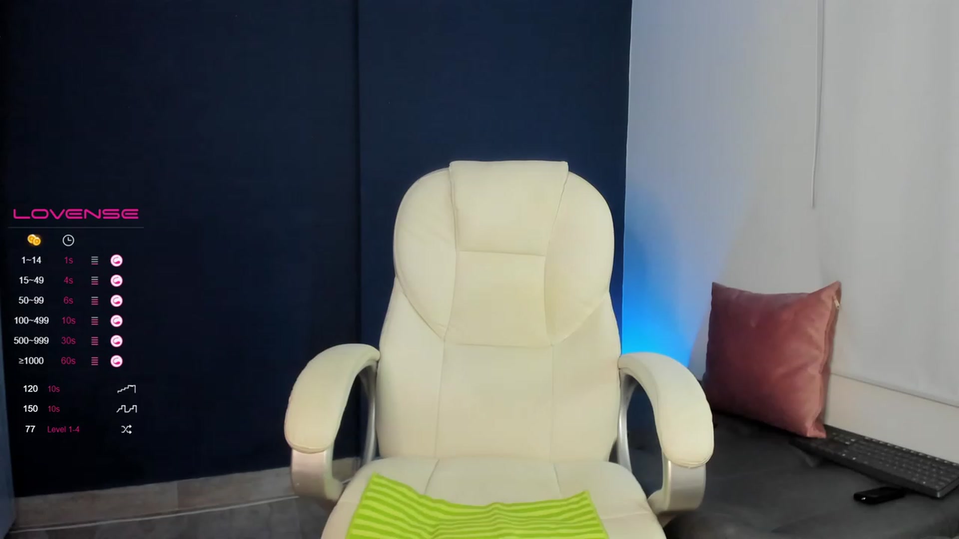 Gallery image thumbnail from Mila_ferrari's myfreecams stream on, 11/15/2022, 02:07 image 7 of 20