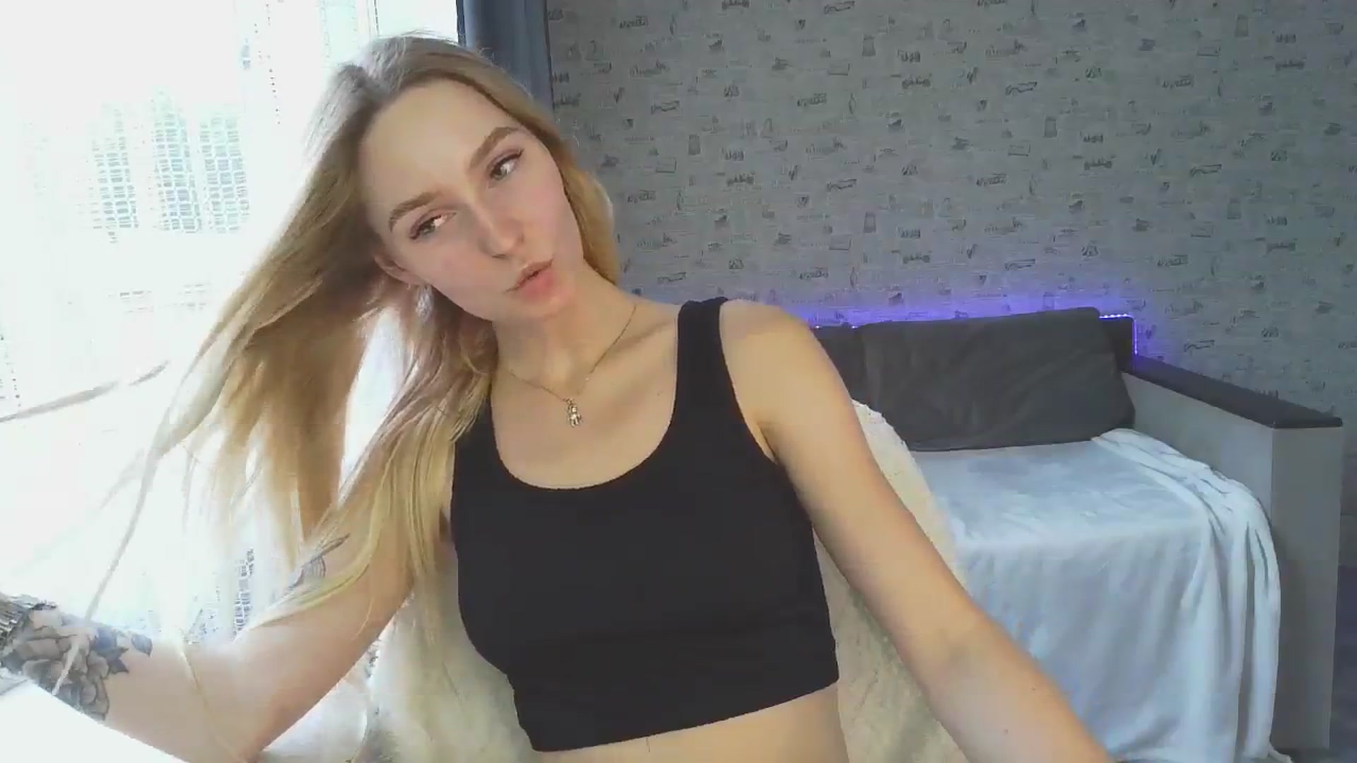 Gallery image thumbnail from Milaa's myfreecams stream on, 06/20/2024, 13:13 image 11 of 20
