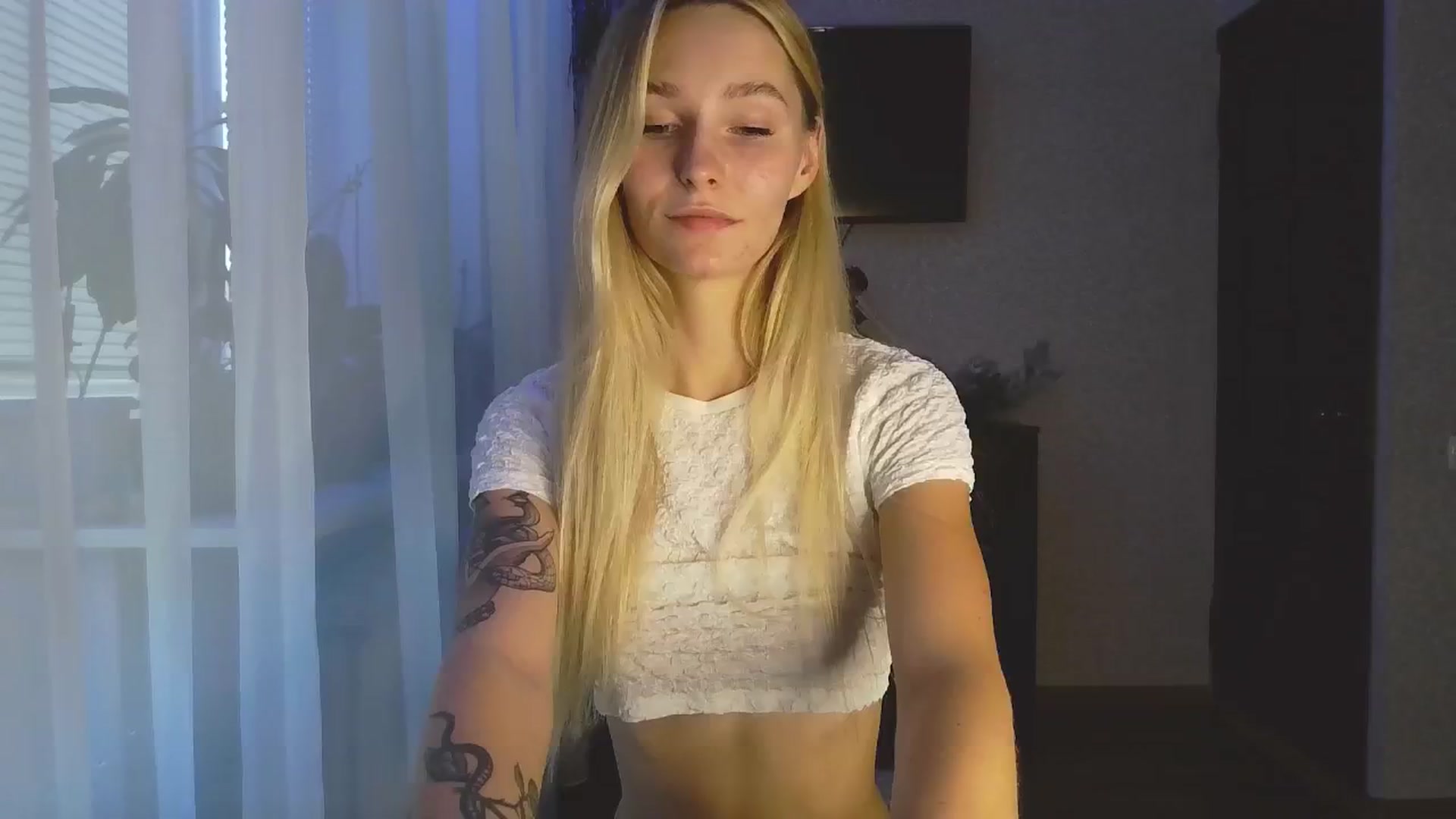 Gallery image thumbnail from Milaa's myfreecams stream on, 08/16/2024, 16:04 image 19 of 20
