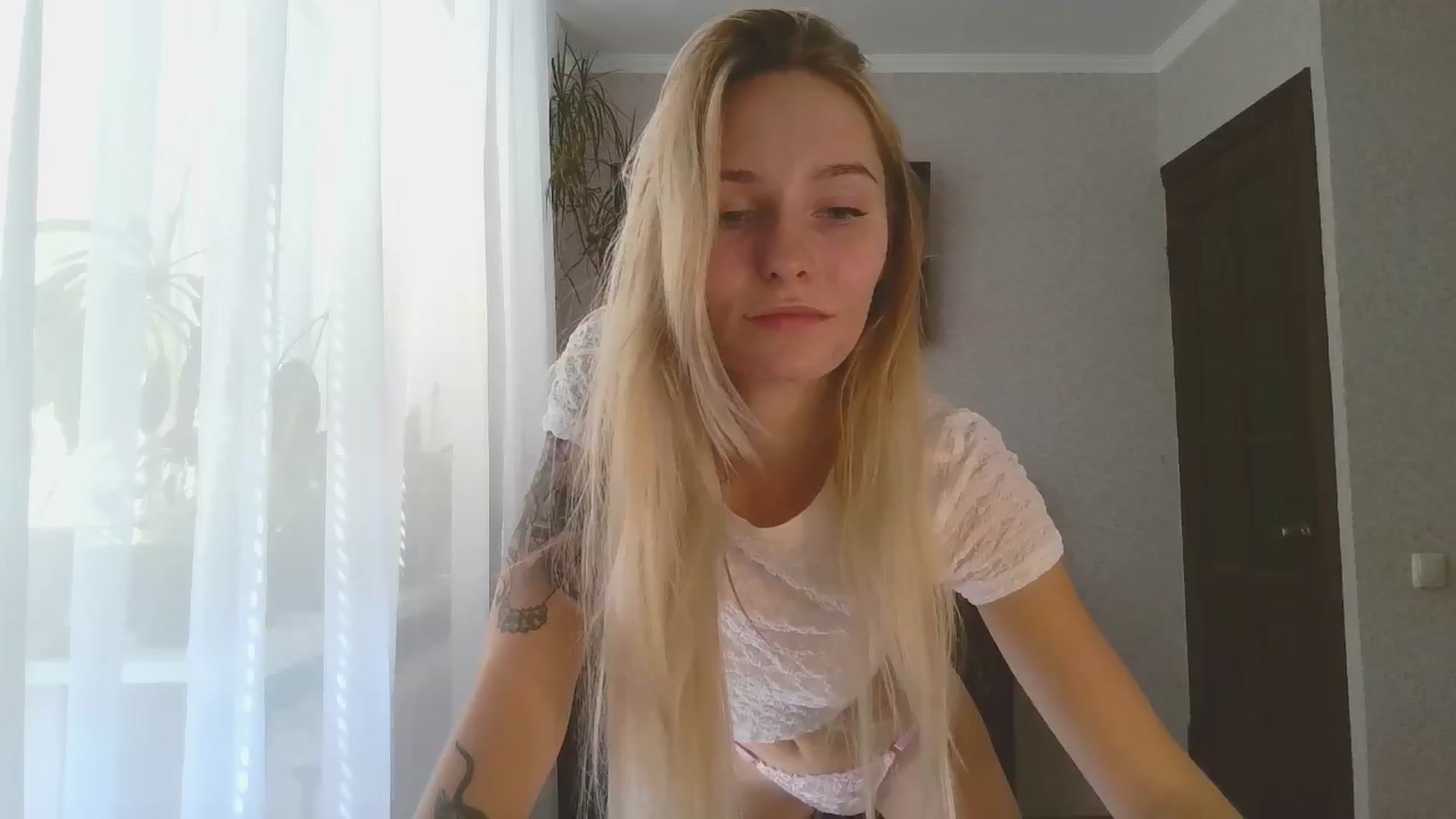 Gallery image thumbnail from Milaa's myfreecams stream on, 08/17/2024, 08:26 image 10 of 20