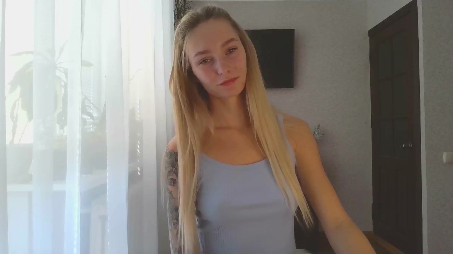 Gallery image thumbnail from Milaa's myfreecams stream on, 08/18/2024, 07:52 image 18 of 20